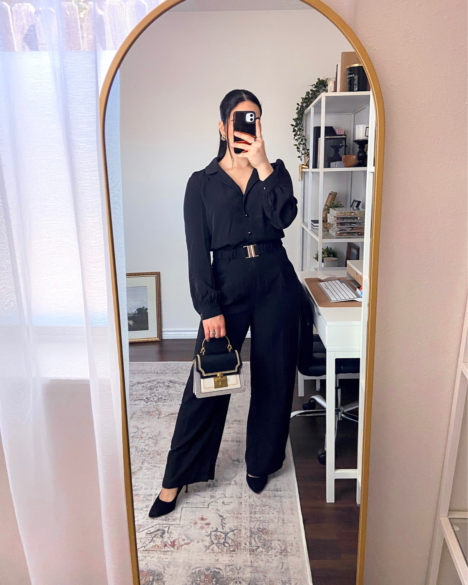 Get 15% off SHEIN items with code Q3YGJESS 

Wearing this matching set in a size medium and it fits true to size 



#LTKshoecrush #LTKstyletip #LTKworkwear