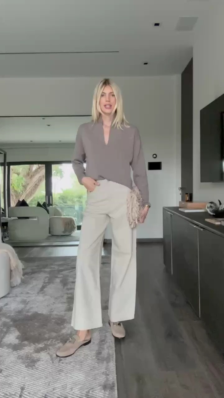 Super simple outfit! These pants have a great shape 🤍 I love the neckline of this sweater as well! 

 

#LTKSeasonal #LTKStyleTip #LTKItBag