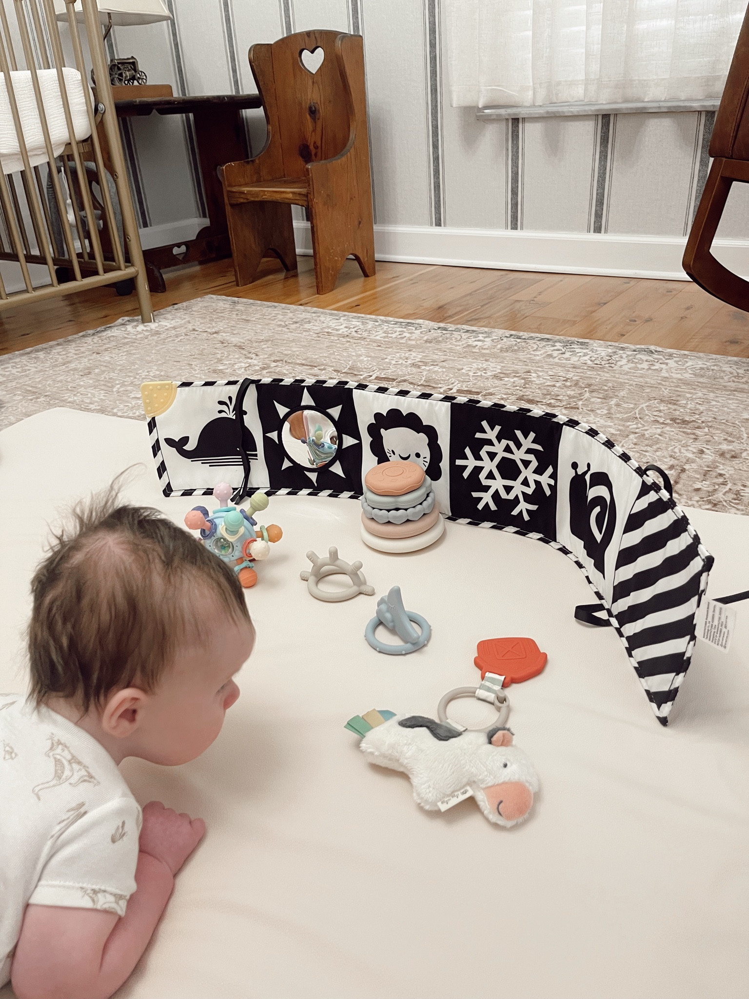 Our favorite baby toys for tummy time play! Aesthetically pleasing toys babies actually love, and safe silicone over plastic! As well as the foam play mat with washable cover perfect for independent play and tummy time and fits in a play pen that is also on sale currently from Amazon! Baby toys from Amazon as well, perfect for baby’s Christmas gifts! 

Teething toys for babies, Amazon toys, Amazon baby toys, Montessori toys 

#LTKKids #LTKFindsUnder50 #LTKBaby