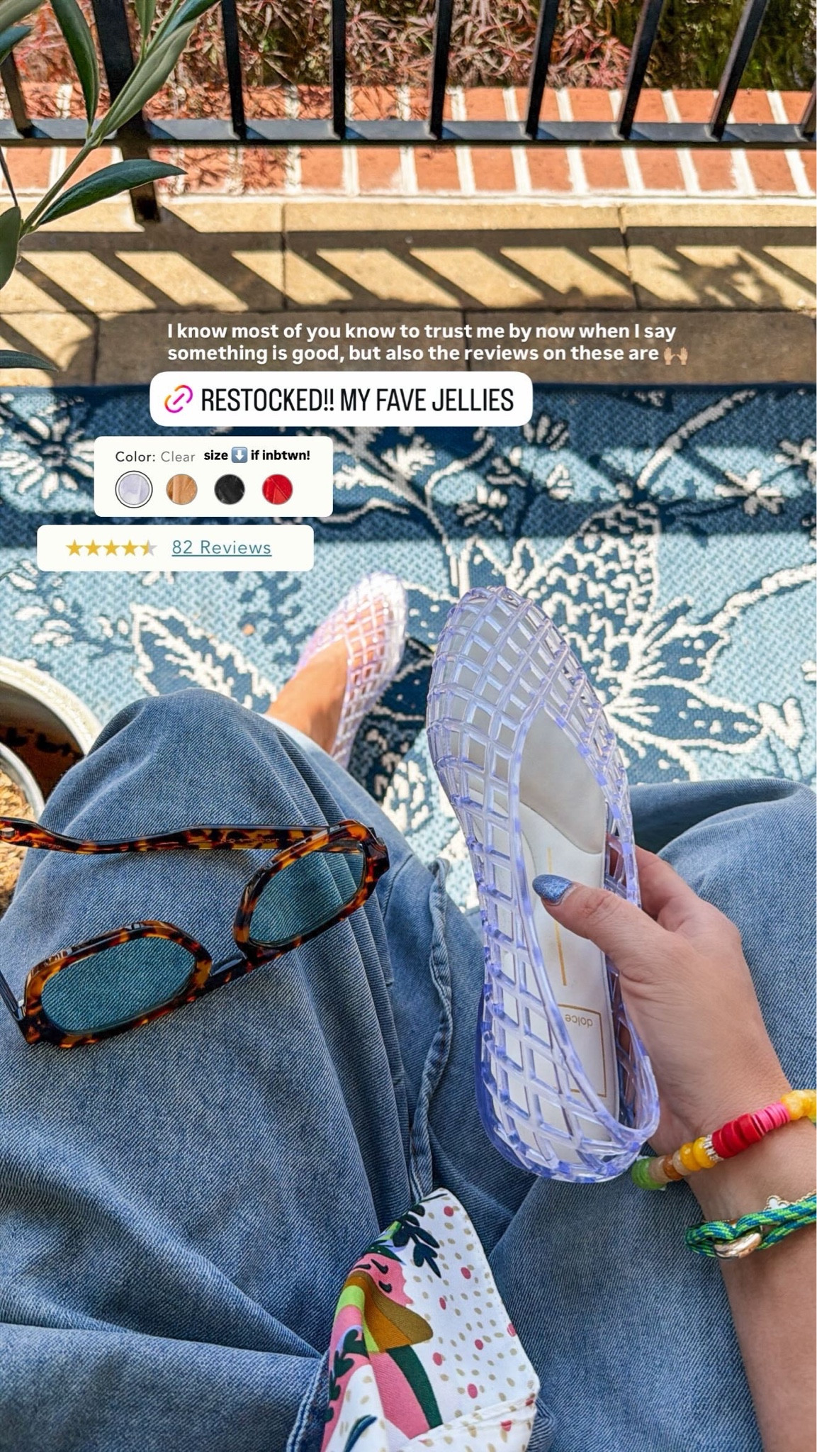 Cutie comfy jelly flats I’ve been loving! Go down if inbtwn

#LTKootd #LTKdayinmylife #LTKgrwm