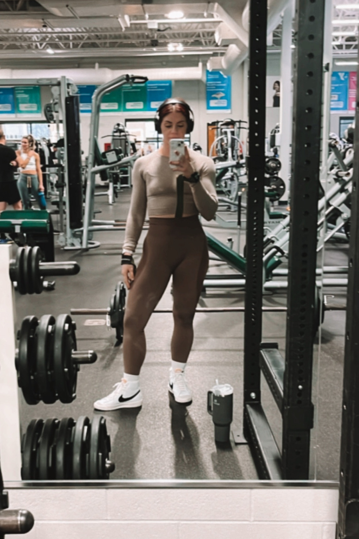 Leg day essentials 🍑

#LTKfit #LTKcurves #LTKbeauty