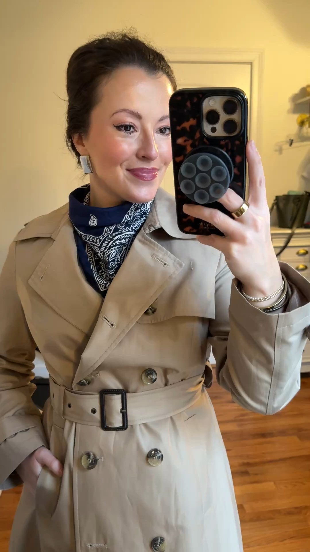 If I was building a winter capsule wardrobe, each of these pieces would be top picks!
$9 Classic White tee (wearing petite S)
Slim wide leg denim (under $70 - wearing 27 regular)
Trench coat + petite trench coat Ralph Lauren 
Navy cashmere bandana scarf 
Colorblock ballet flats 
Effortless casual outfit 
Classic casual outfit 

#LTKootd #LTKPetite #LTKFindsUnder100