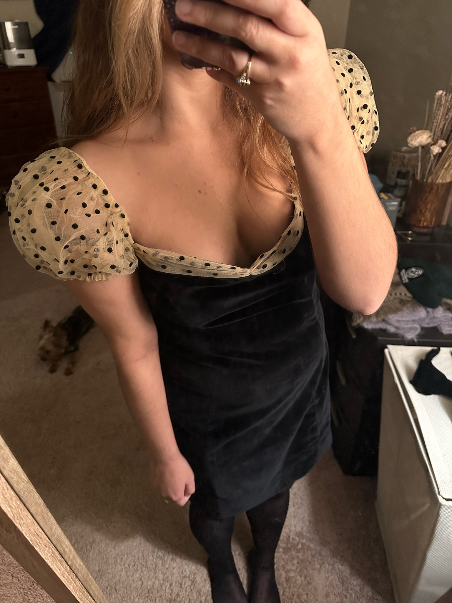 Dôen Holiday dress 🖤🎄🖤 channeling Breakfast at Tiffany’s vibes 🕶️ perfect for a holiday party! 

#shopdoen #doen #doendress 

#LTKHoliday #LTKparties #LTKSeasonal