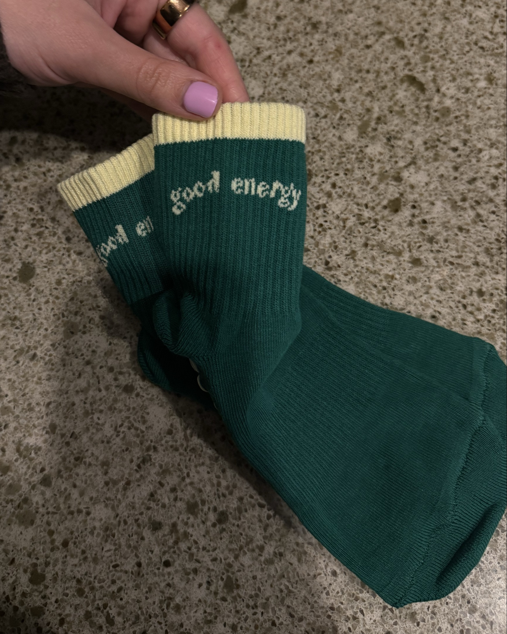 💚grip socks. 


#LTKfitnessgoals #LTKootd #LTKActive