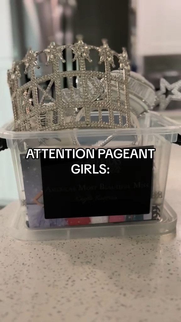 The perfect way to keep your crowns dust-free 

#LTKhome #LTKunder100 #LTKFind