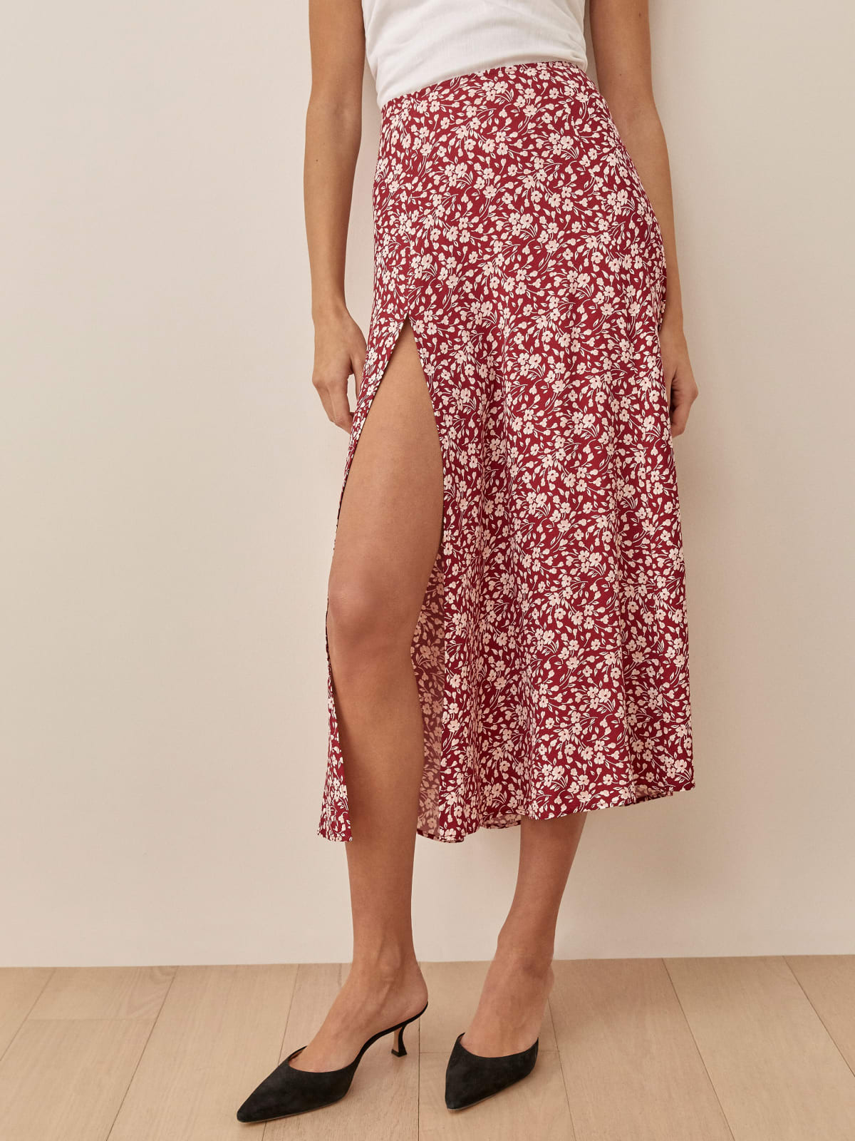 Petites Zoe Skirt | Reformation (Global)