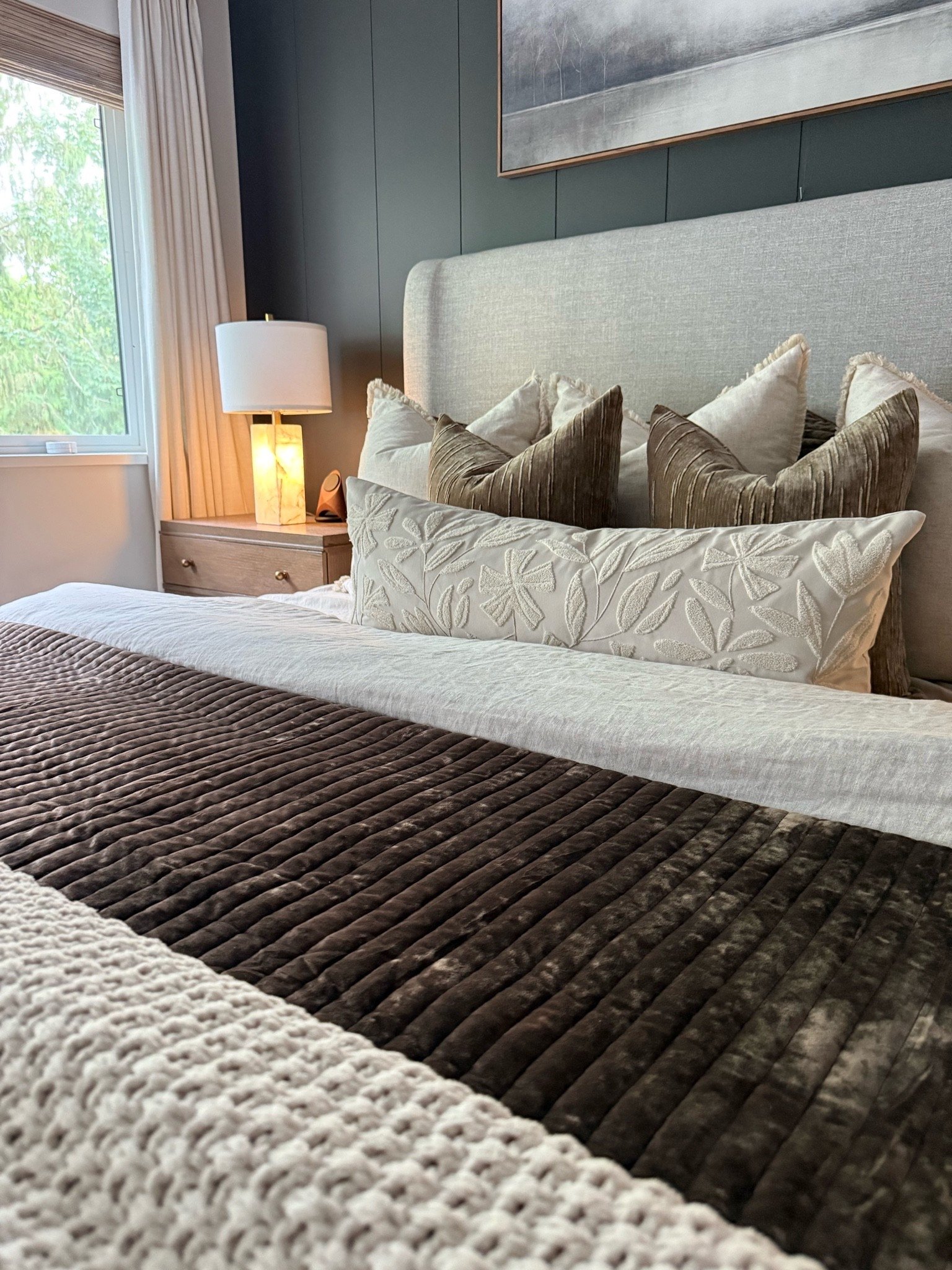 Walnut Brown…cozy quilt and sham set. Love the rich warmth🤎