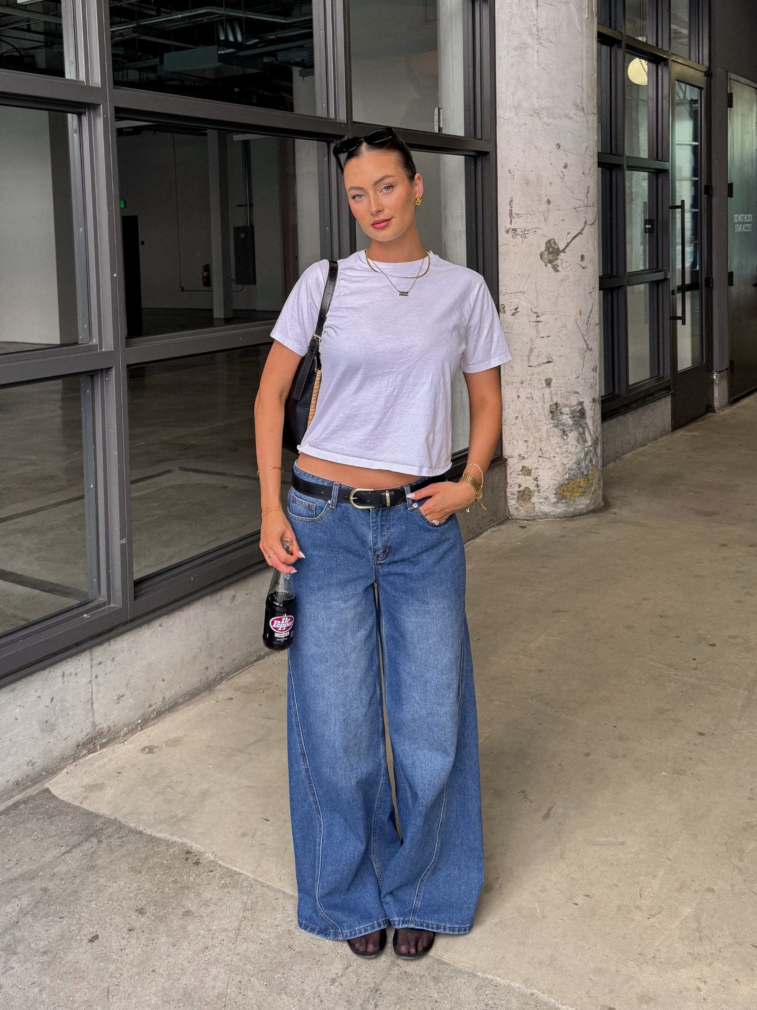 Jeans and a white tee but elevated 🎱

#LTKSeasonal #LTKStyleTip #LTKU