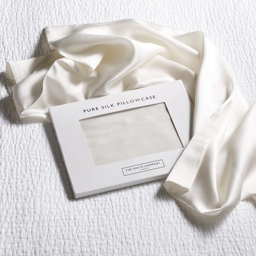 Silk Hair & Skin Beauty Pillowcase | The White Company (UK)