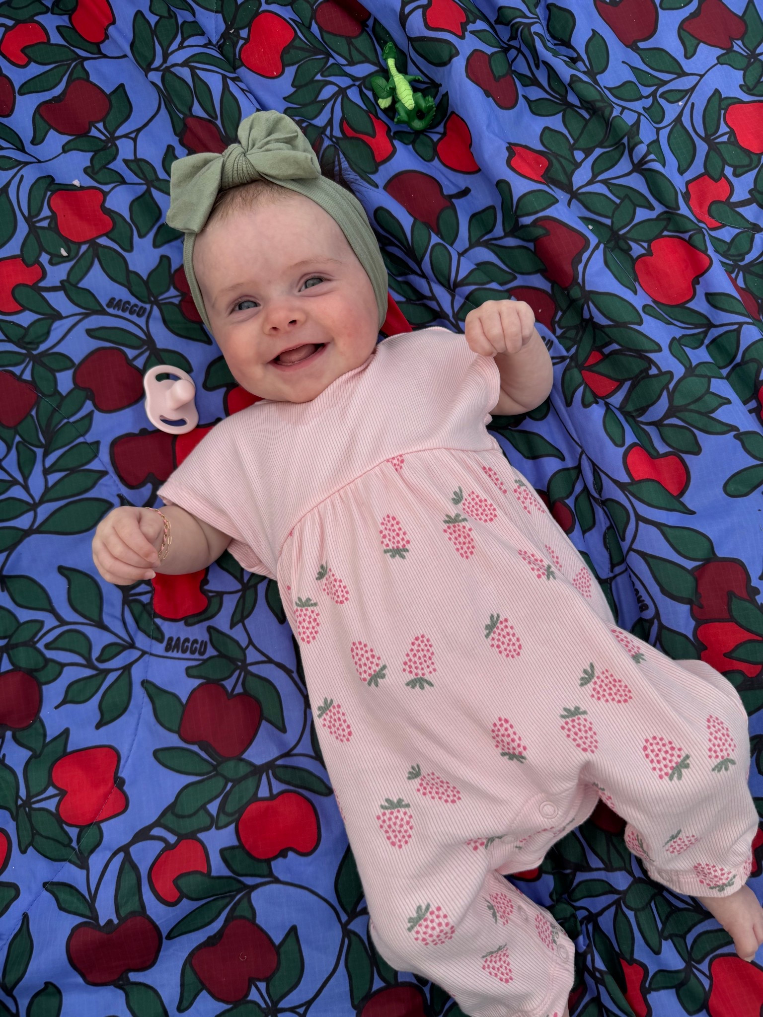 Cutest, softest ribbed outfit!