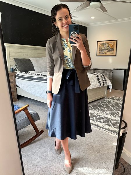 Warm weather means the skirts can come back out!