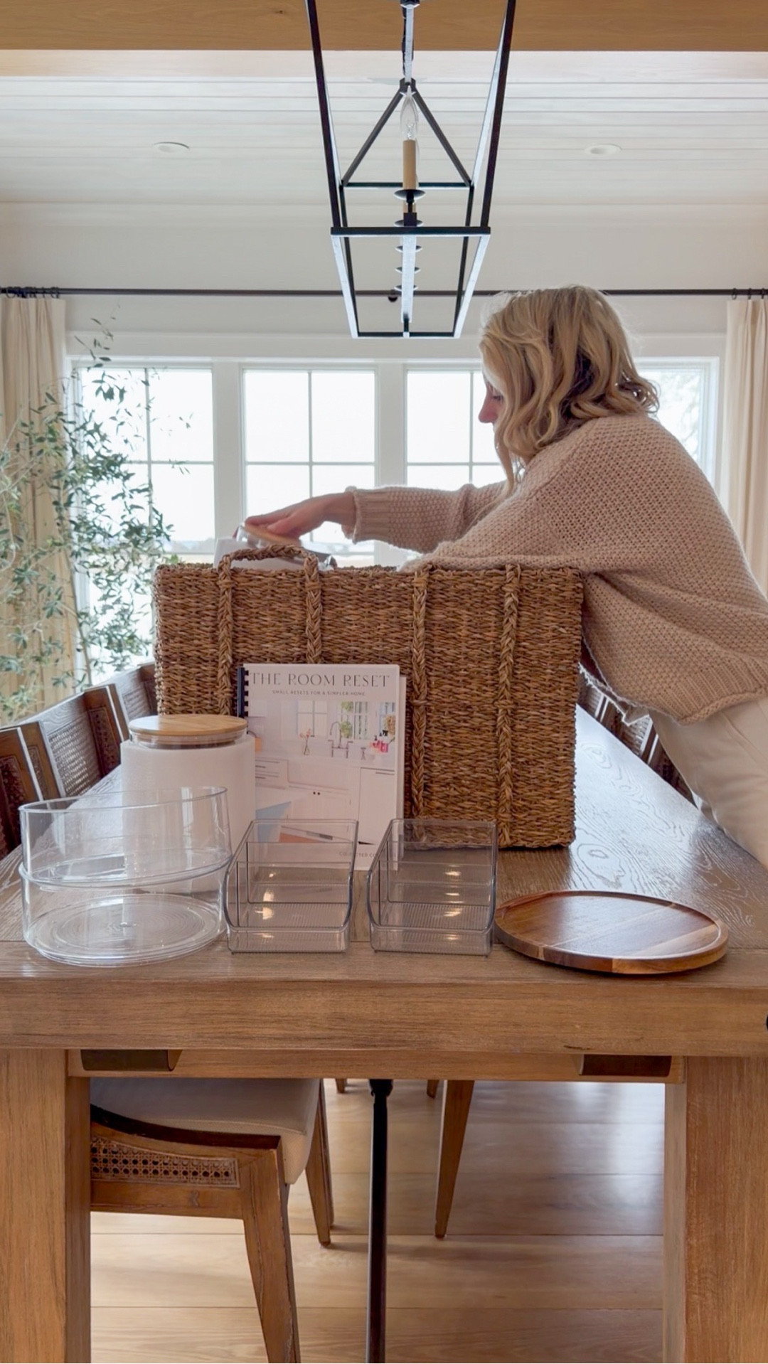 It really only takes a few key staples to make your kitchen cabinet. It’s easier to use – and the best part is, once they’re set up, they stay organized.￼

#LTKmomlife #LTKHome