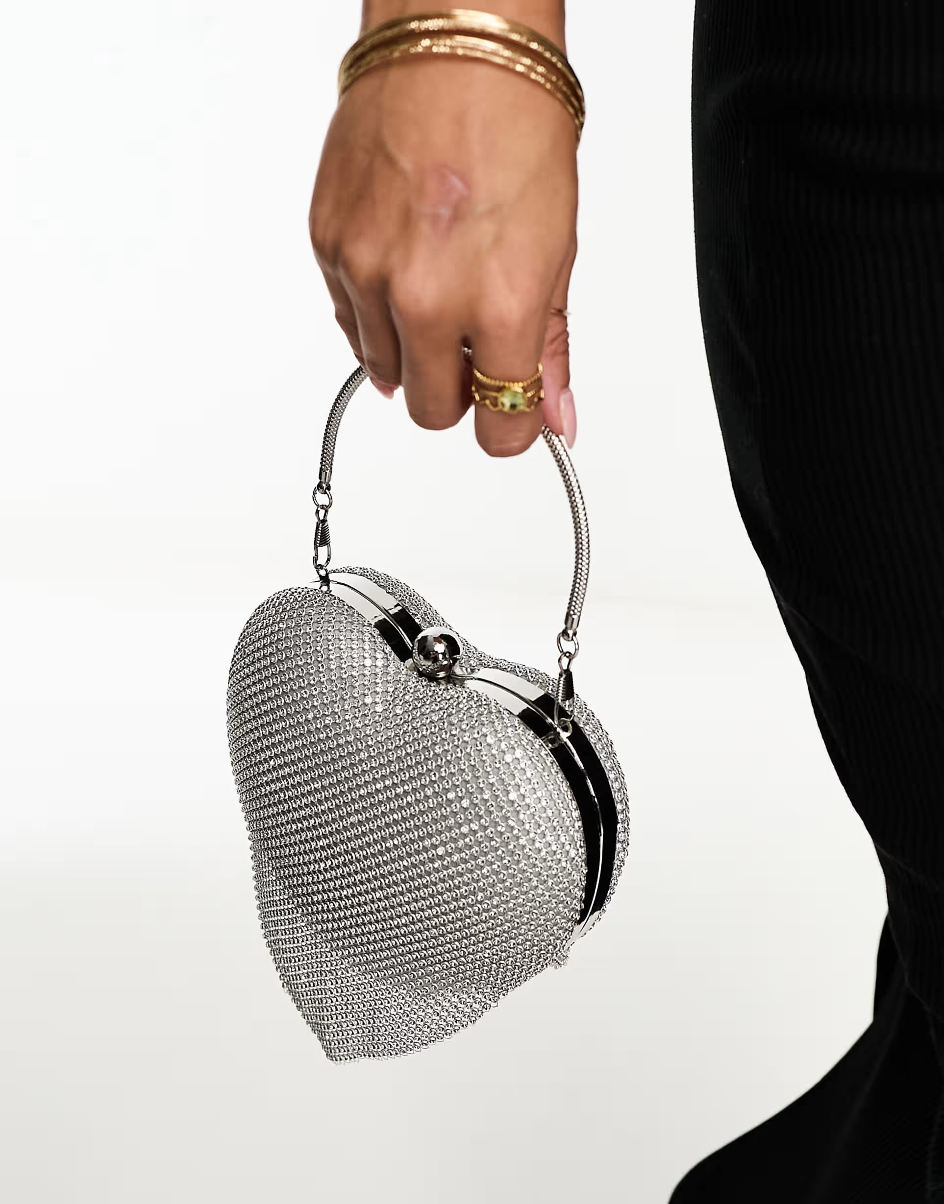 True Decadence – Herzförmige Clutch in Silber mit Strasssteinen | ASOS (Global)