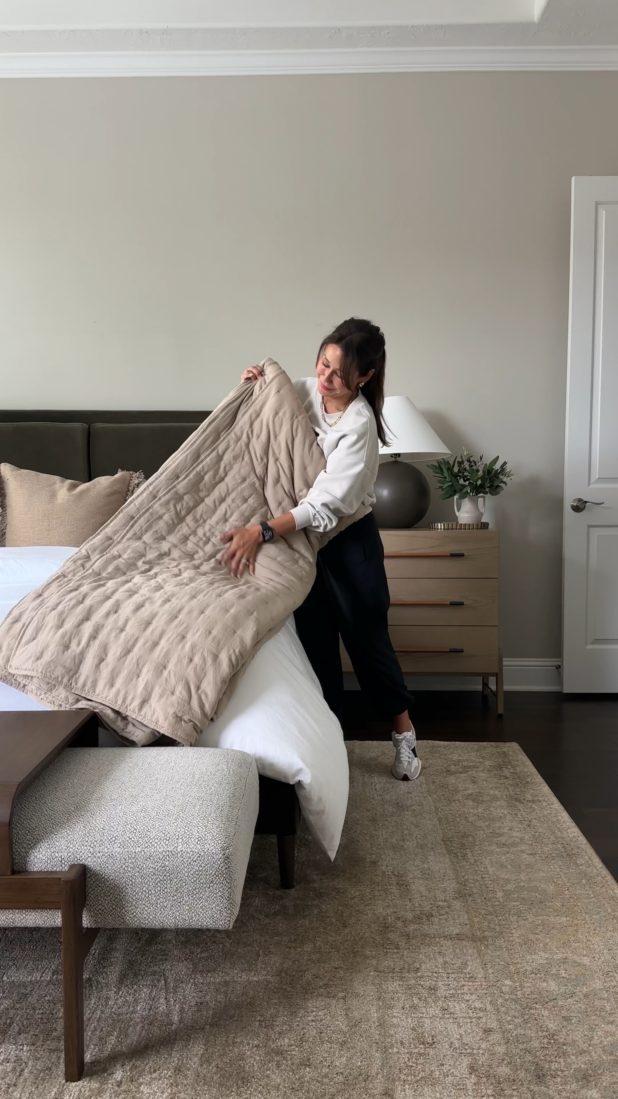 It looks designer but it’s Amazon!! The prettiest quilt that’s almost identical to the PB version but a fraction of the cost. The color is perfect for fall and oh so cozy 

#LTKFindsUnder100 #LTKVideo #LTKHome