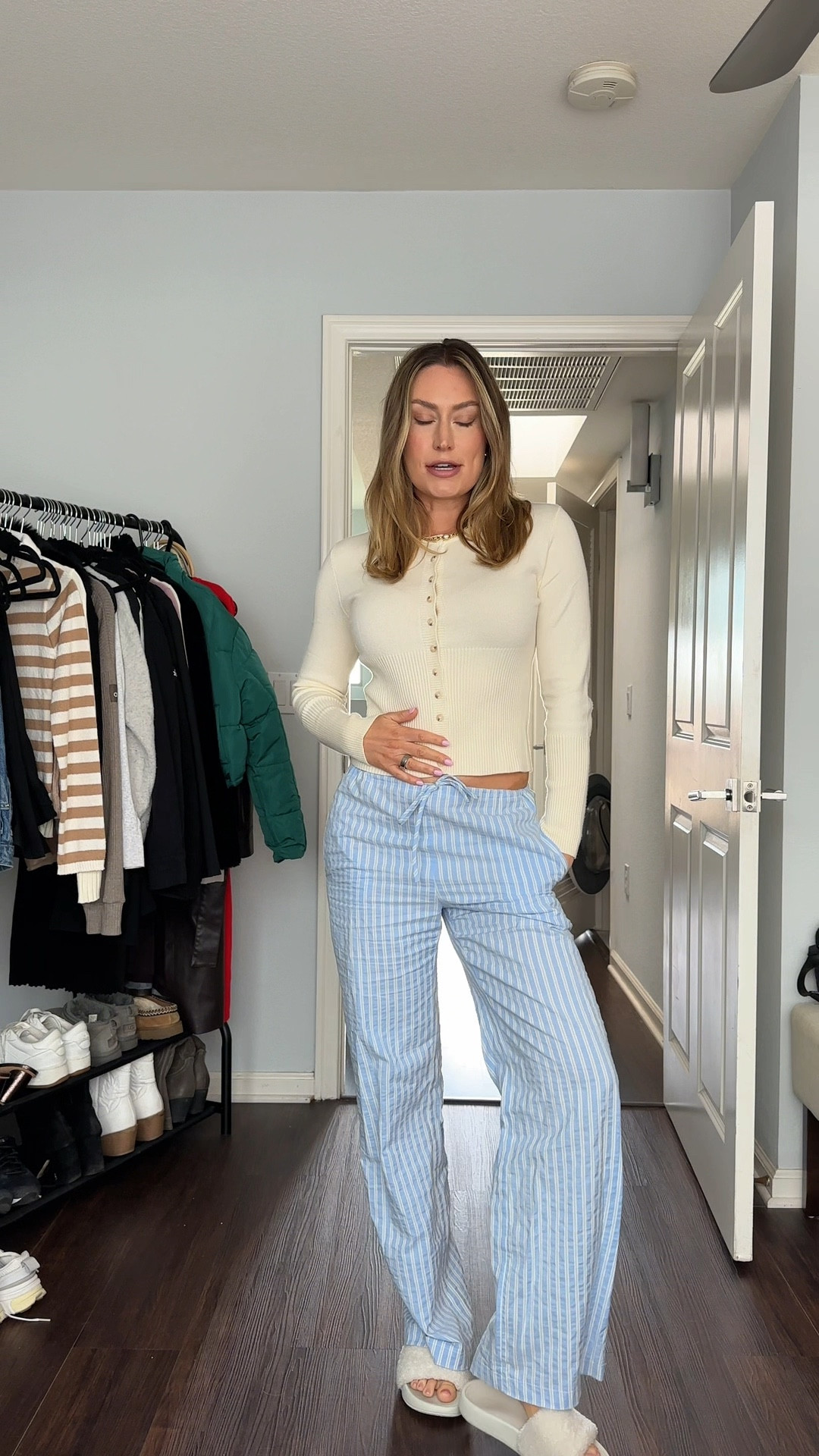 Comfy ootd!! Pants are from Tillys in a size small and the waist is SUPER adjustable with the ties, they fit very loose  

#LTKWatchNow #LTKStyleTip