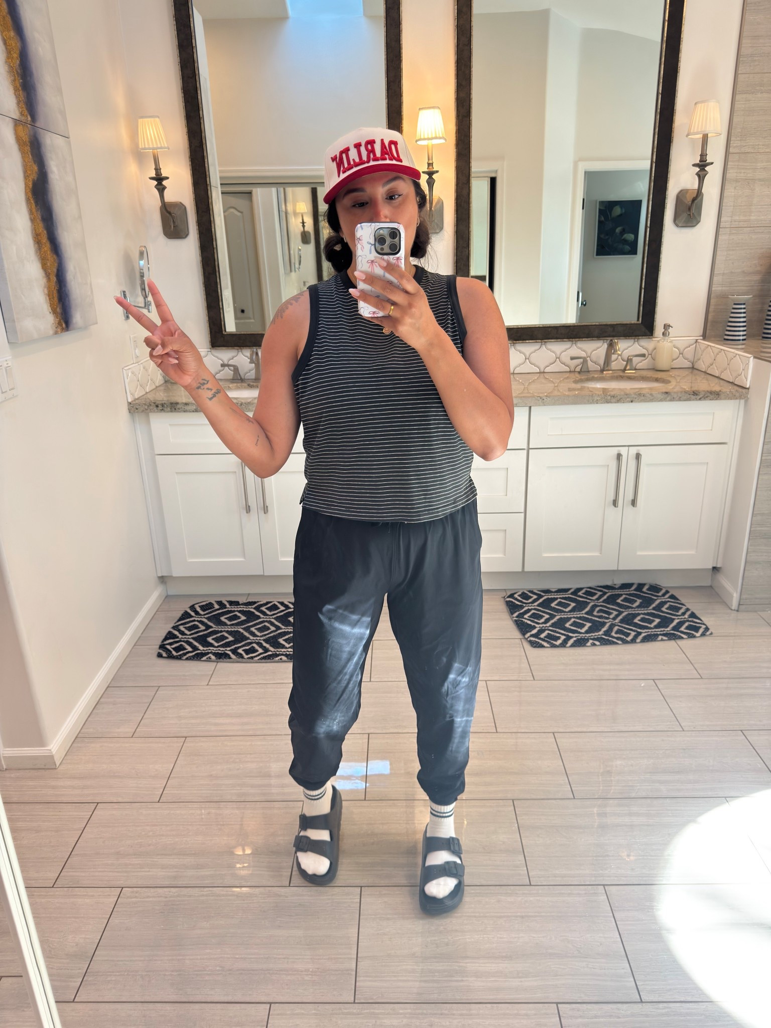Easy travel outfit back home

#LTKMidsize #LTKTravel