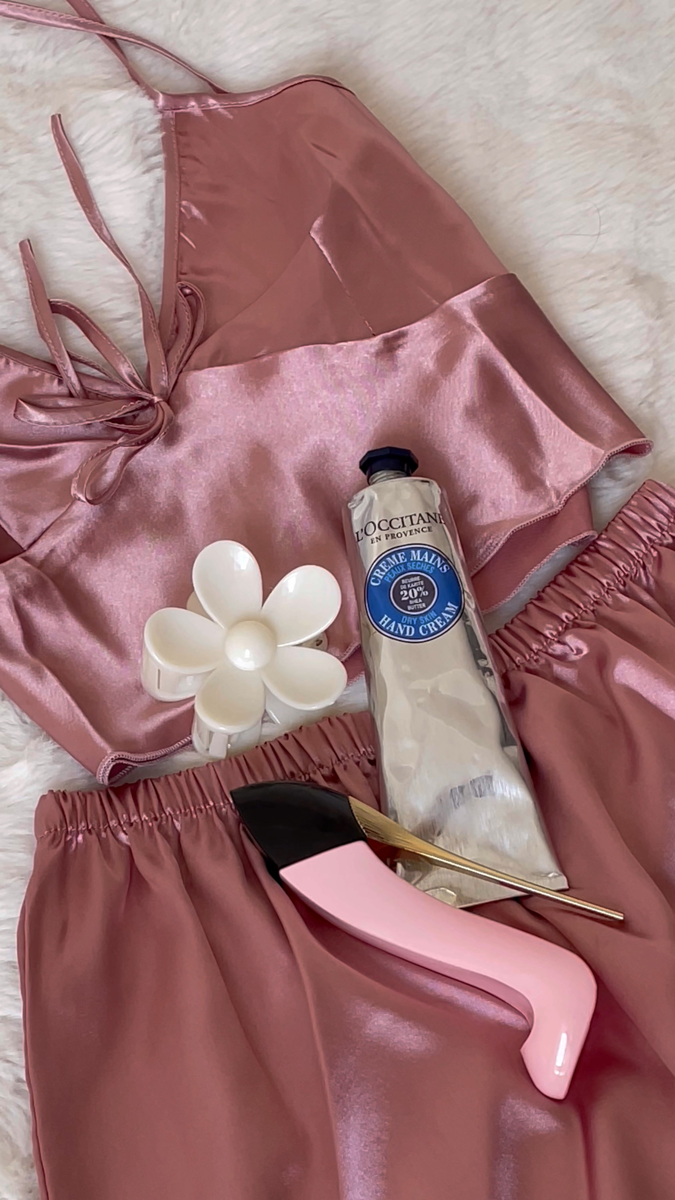 girly afternoons 💌✨

That girl aesthetic 
everything shower
Korean skincare
Amazon finds

#LTKeurope #LTKsummer #LTKbeauty