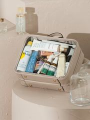 Clear Cosmetics Case | CALPAK Travel