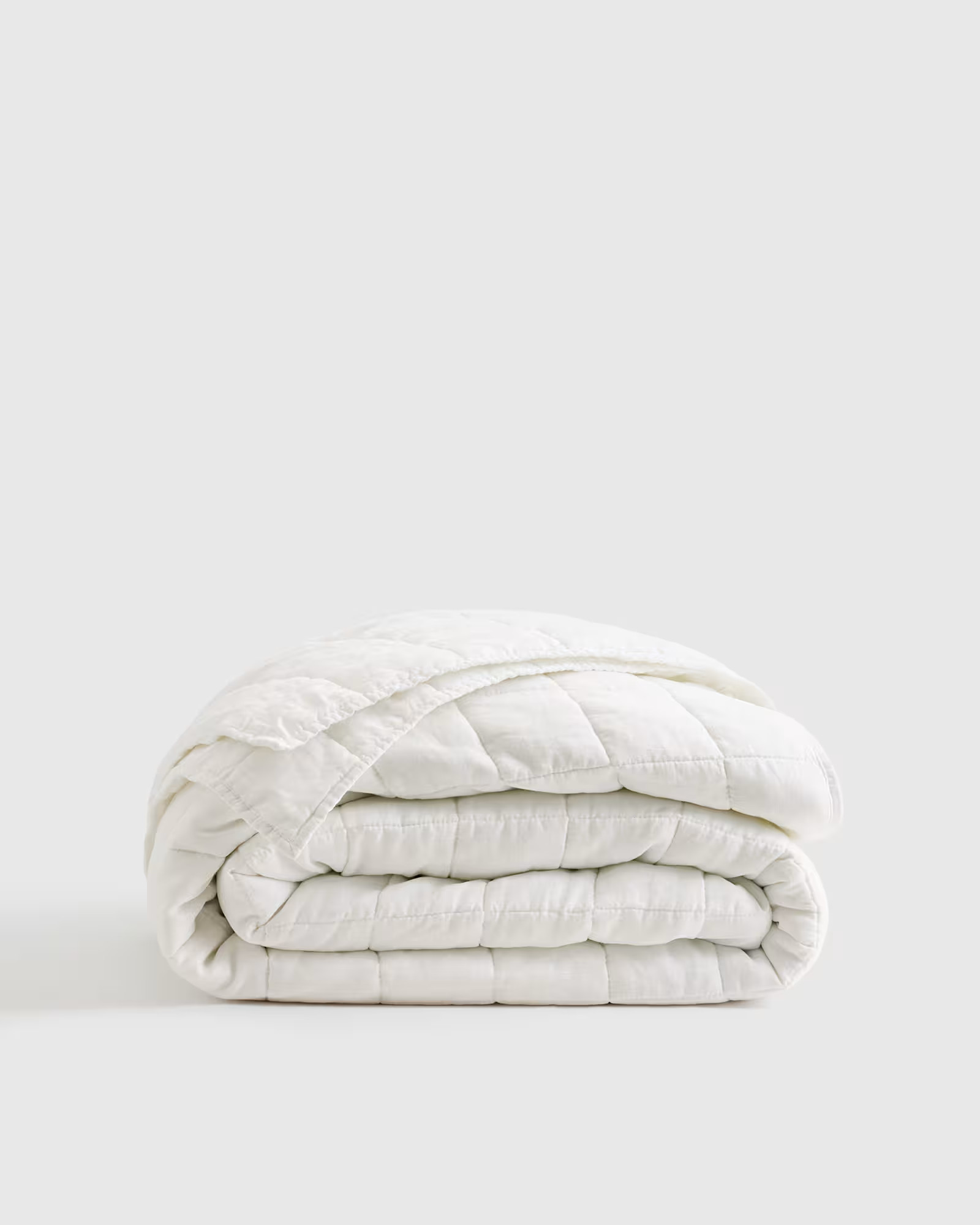 European Linen Box Quilt | Quince