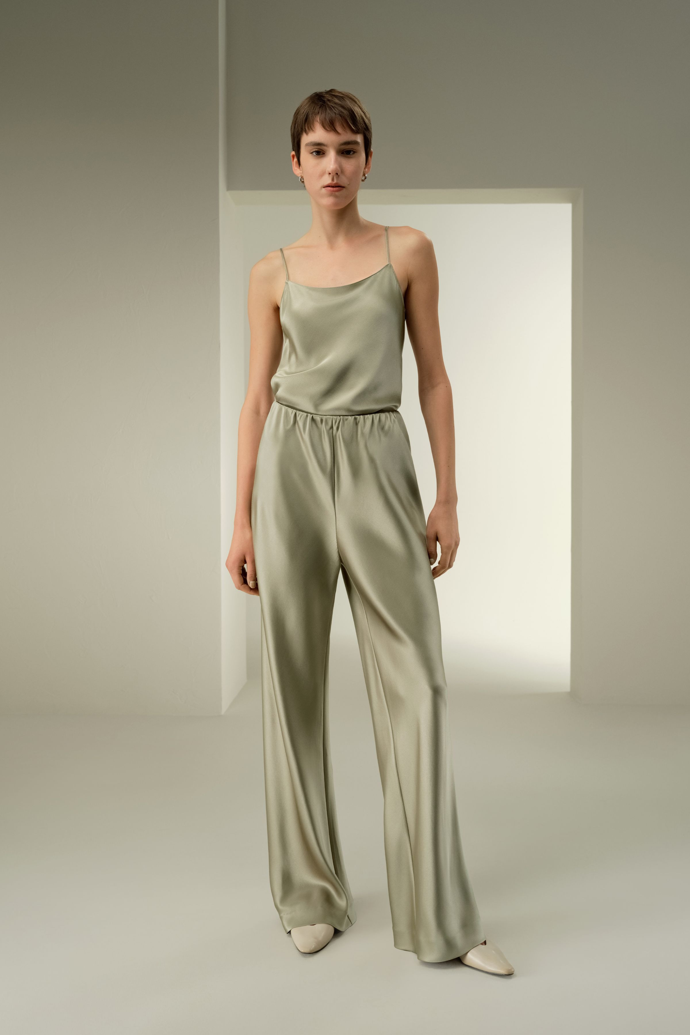 Straight-Leg Silk Satin Pants | LILYSILK