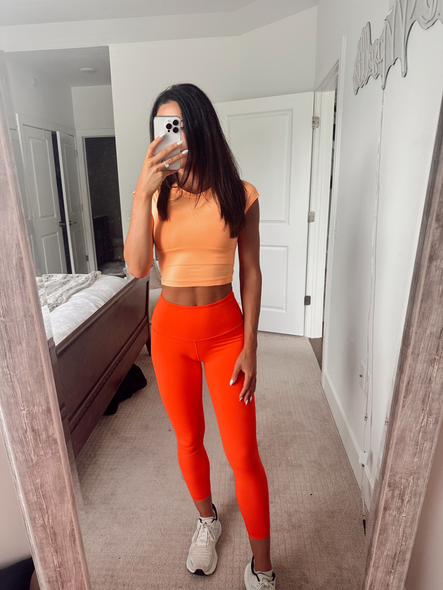🧡🍑🍊🟠

#LTKActive #LTKSeasonal #LTKFindsUnder50