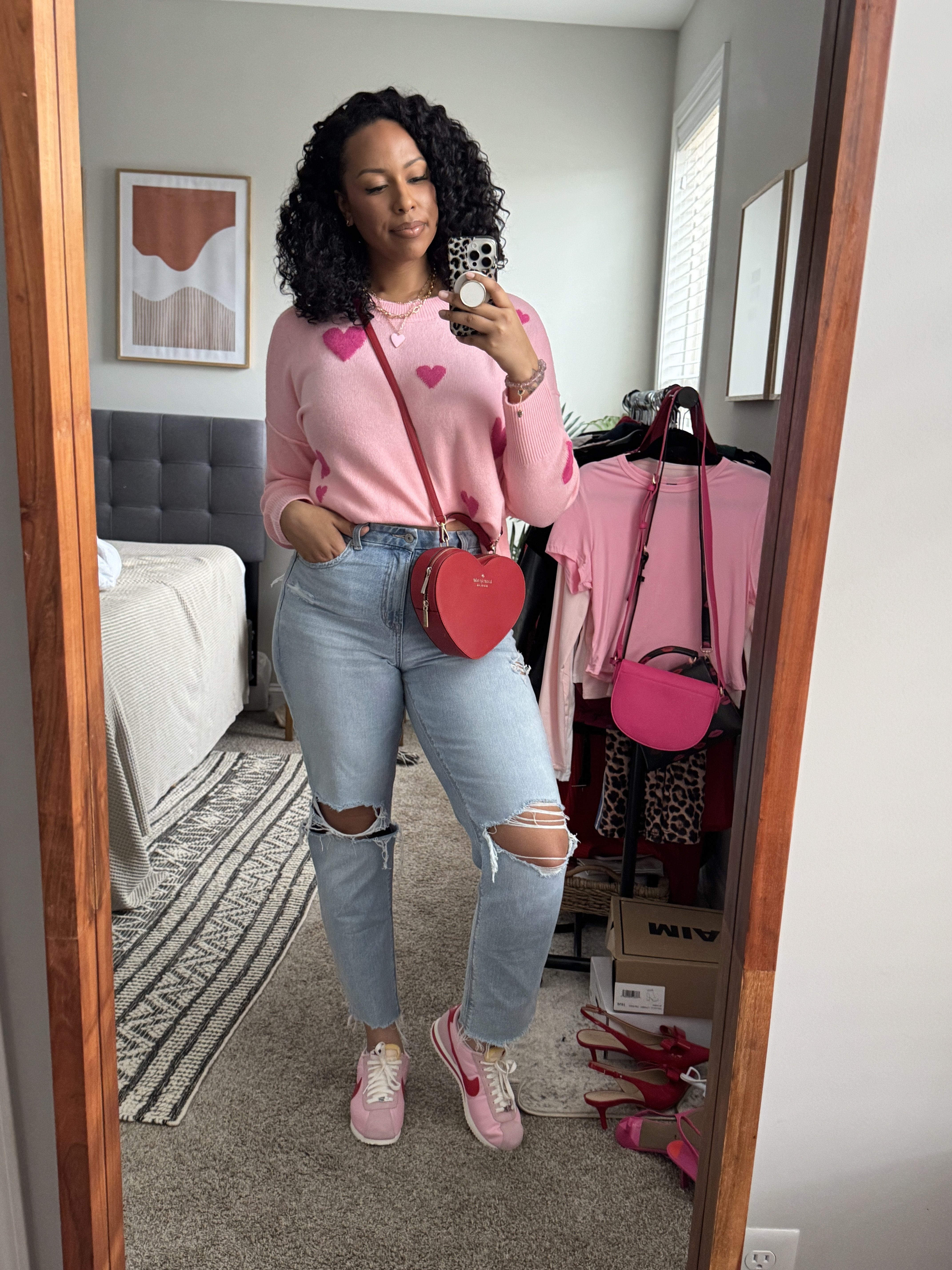 Casual Valentine’s Day Outfit Inspo 💕❤️

#LTKStyleTip #LTKFindsUnder100 #LTKMidsize