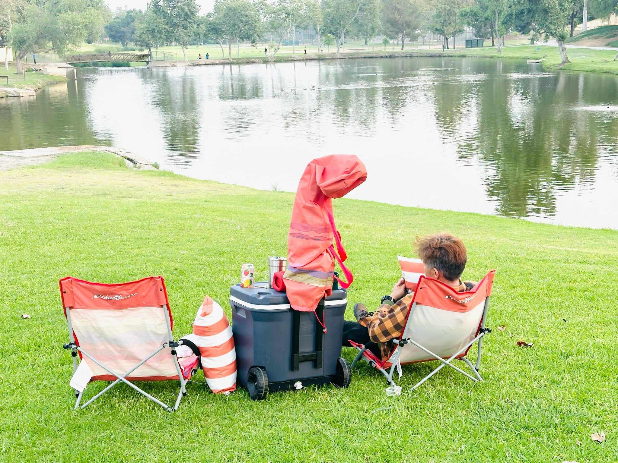 Chilling out by the lake after my Friday routine racketball practice .

#LTKMens #LTKActive #LTKTravel