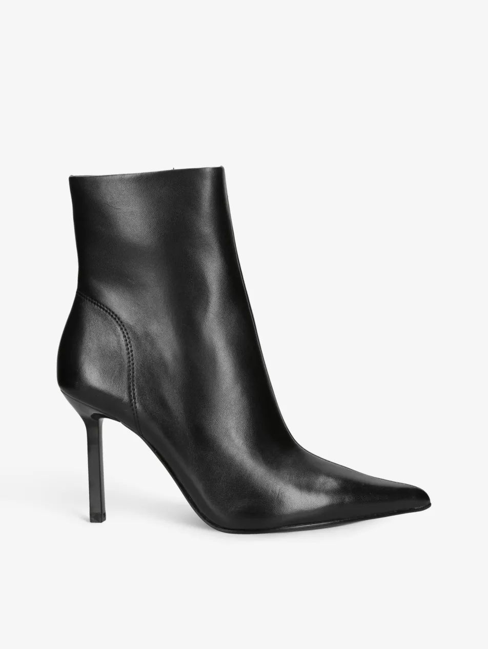 Iyanna 017 pointed-toe leather heeled ankle boots | Selfridges
