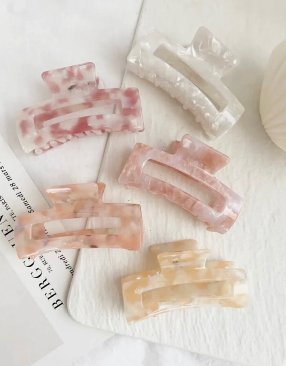Aesthetic claw clip 5-pack by LoveLinax

Hair Clips | Tortoise | Hair Claw | Acetate Hair Clip | Hair Accessories |  Gift | Bachelorette | Party Favor | Girls Trip 

#LTKunder50 #LTKwedding #LTKstyletip