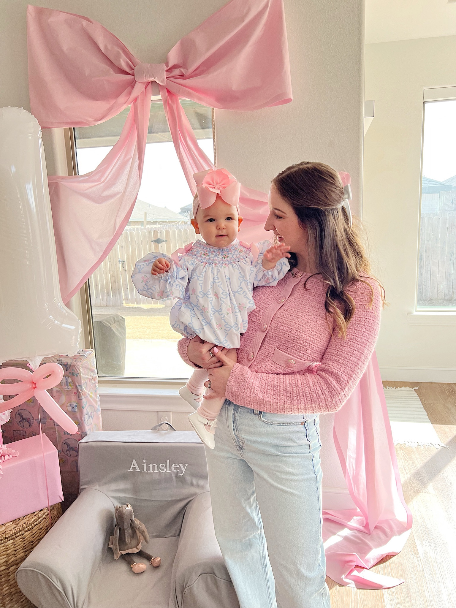 Bow themed 1st birthday party! 🎀

#LTKkids #LTKbaby #LTKparties