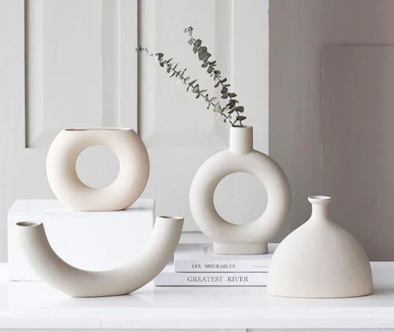 Minimalist Bisque,Ceramic Minimalist vase,Handmade Ceramic Vase,Minimalist Decor,Plant Pot,Flower... | Etsy (US)
