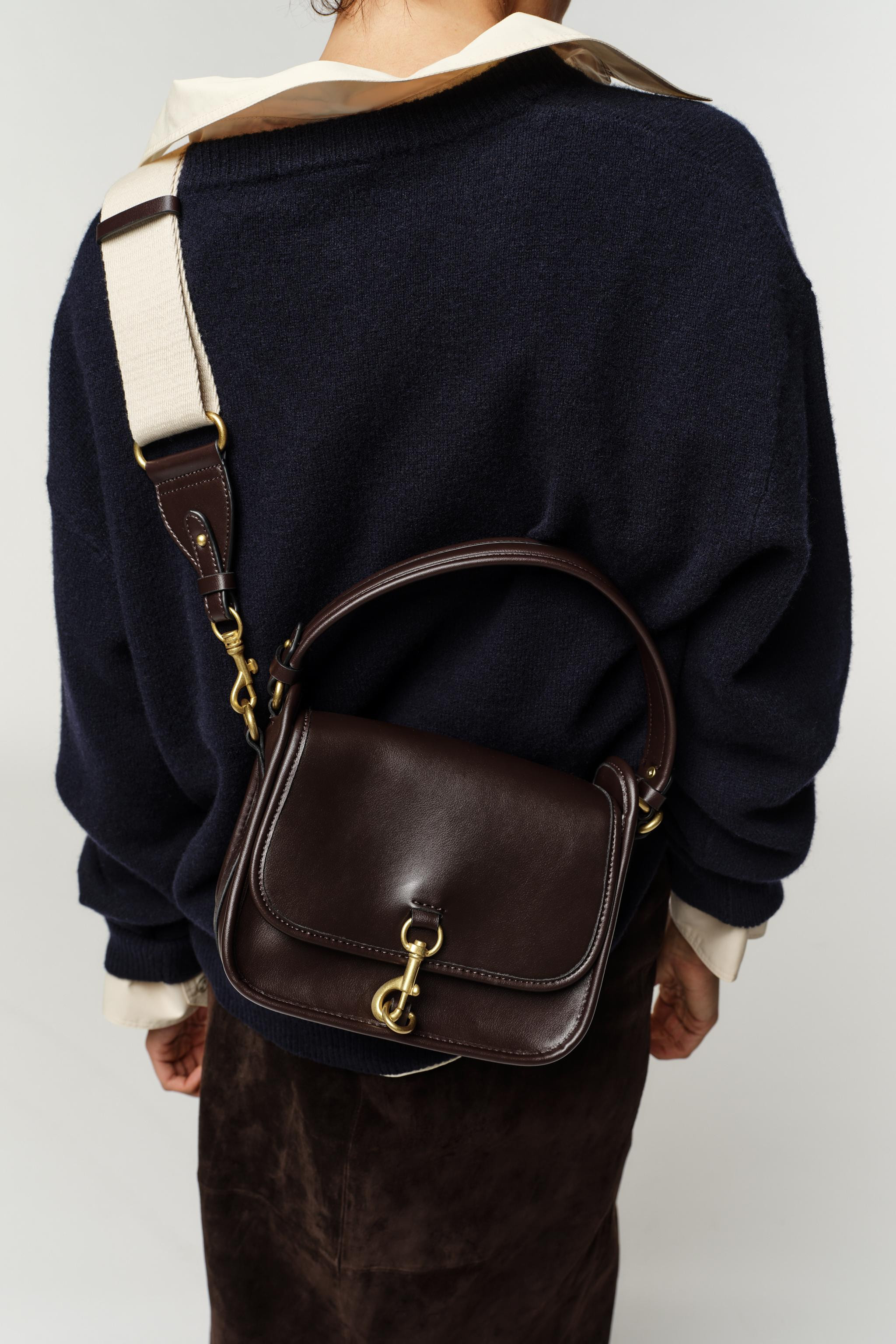 CROSSBODY BAG WITH CLASP DETAIL | Zara UK