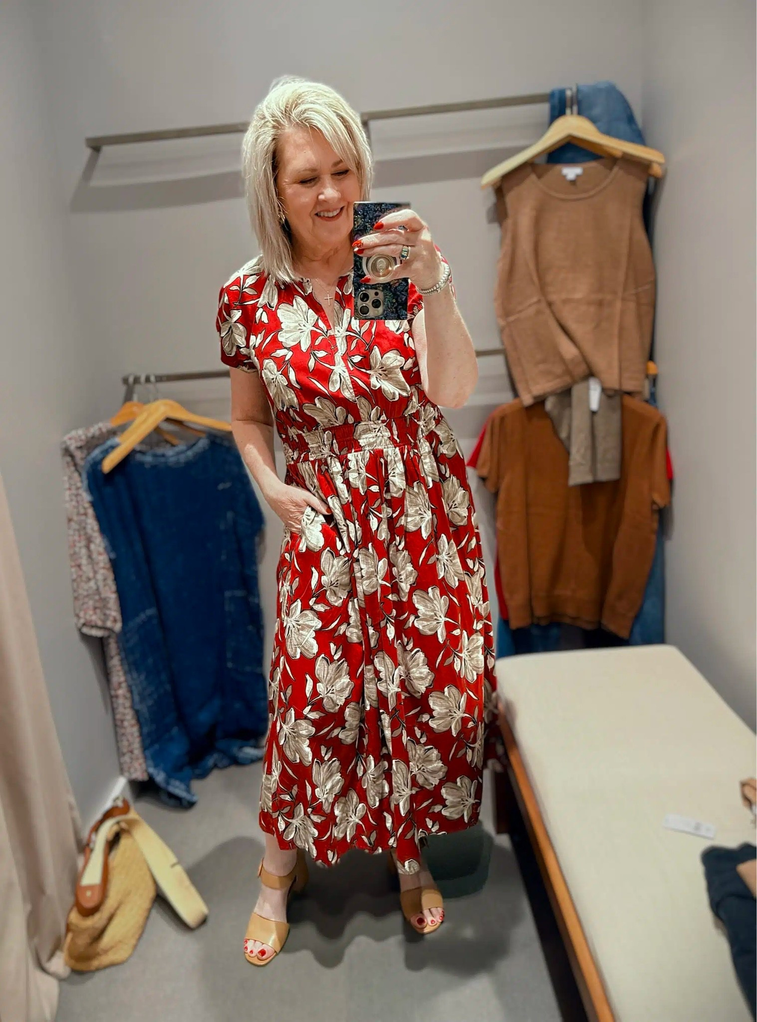 A cotton midi dress for early Fall! Such a flattering dress and great midi length. I am wearing a size medium.

#LTKWorkwear #LTKWedding #LTKSaleAlert