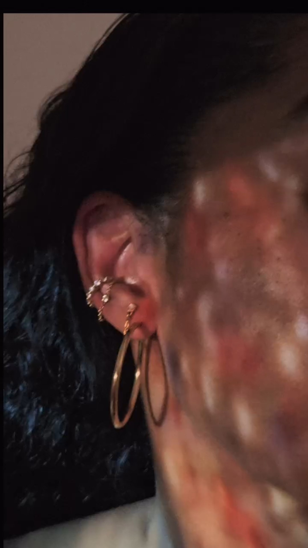 A @sezane ear stack situation✨

Pr

Ear stack, ear cuff, gold hoops, Sézane Paris, jewellery, aesthetic