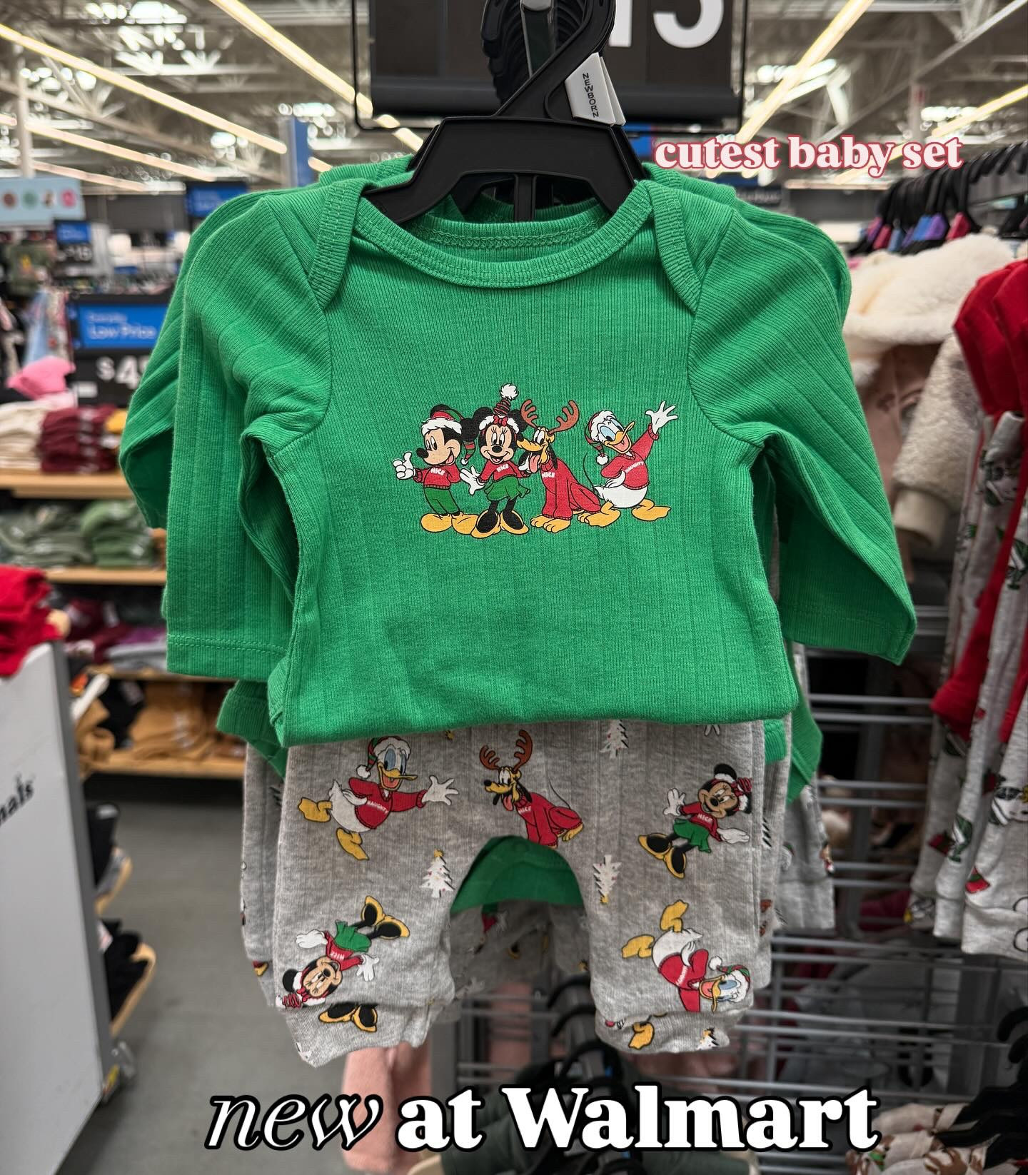 comment FESTIVE for a direct link to all of these products! 

just loving all the holiday cheer, but still can’t BELIEVE it’s November already!!!! 💚❤️