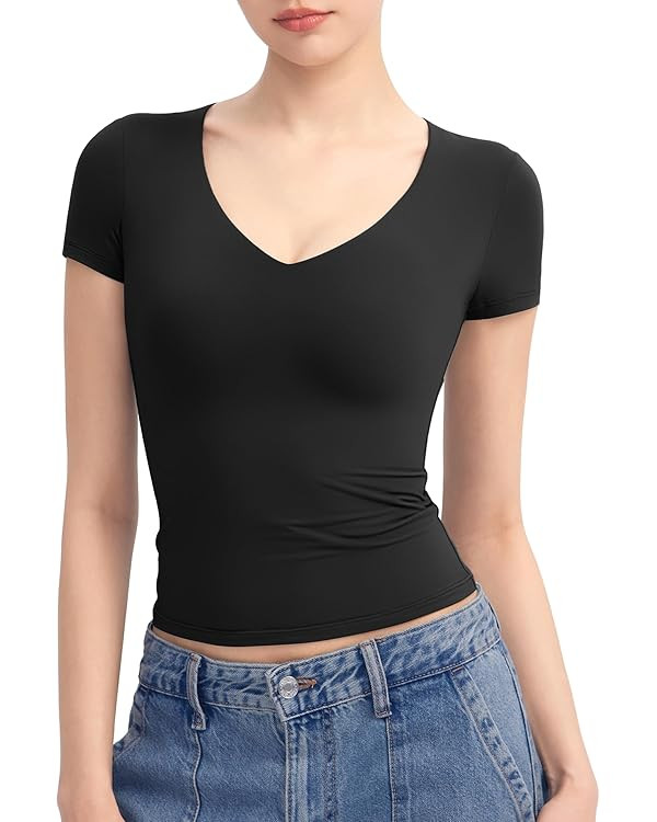 PUMIEY Women's V Neck Short Sleeve T Shirts Slim Fit Going Out Tops Sexy Basic Tee Sharp Collecti... | Amazon (US)