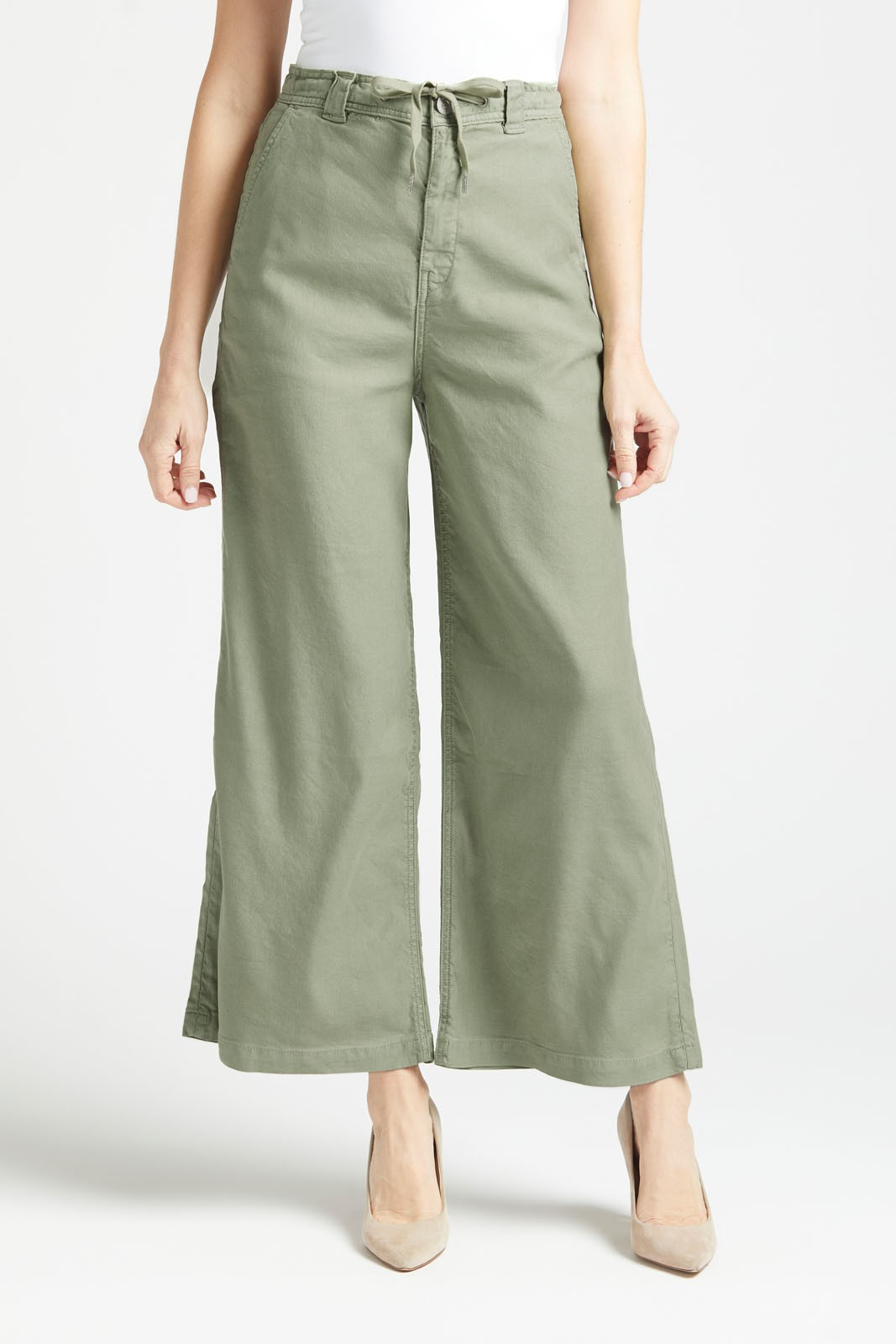 HUDSON Wide Leg Drawstring Trouser | EVEREVE | Evereve