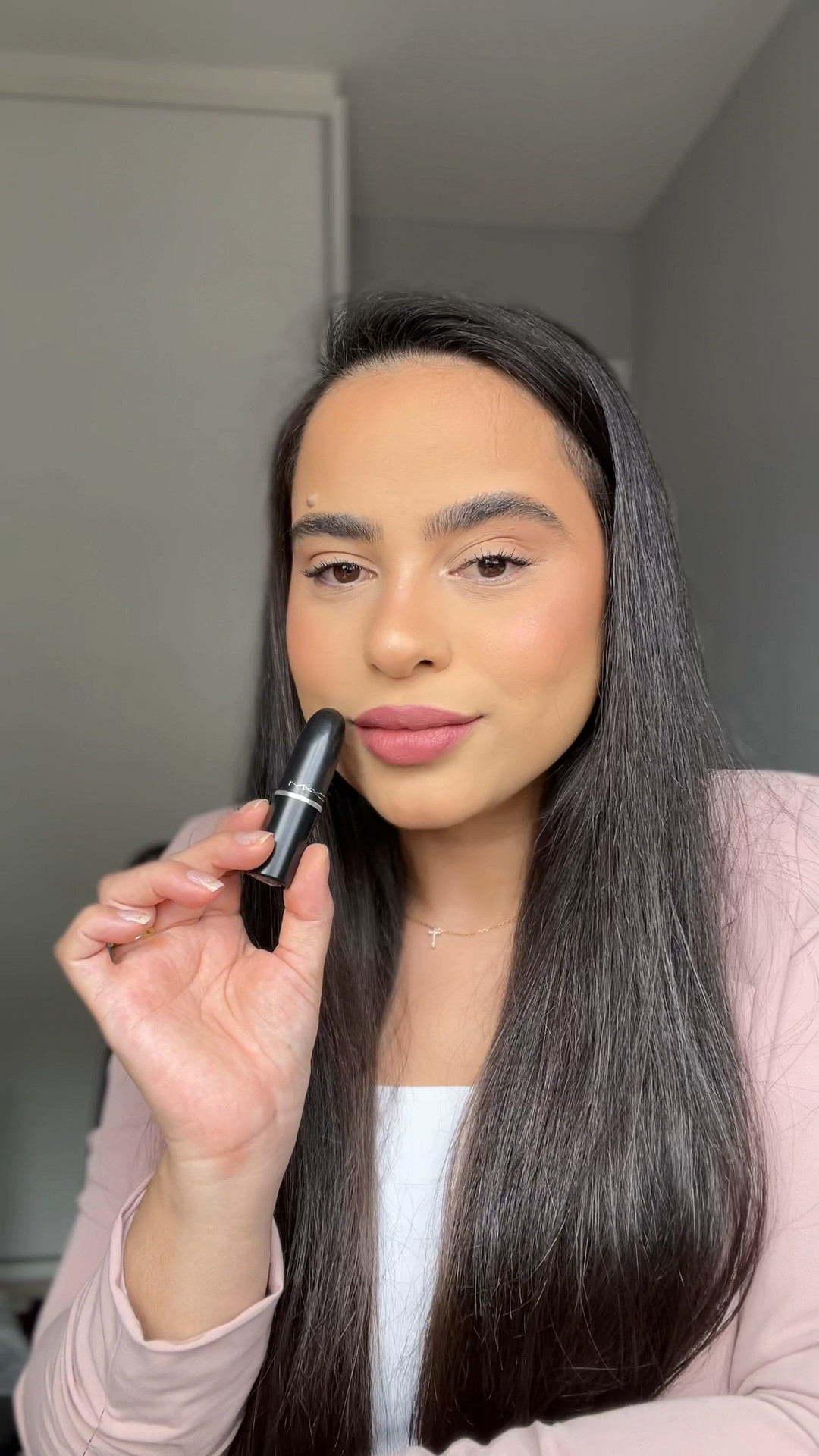 Dia do batom chegando, e trouxe meus batons Nudes favoritos, ótimos para usarmos no dia-a-dia e para as makes mais elaboradas 💄 

#LTKbrasil #LTKbeleza