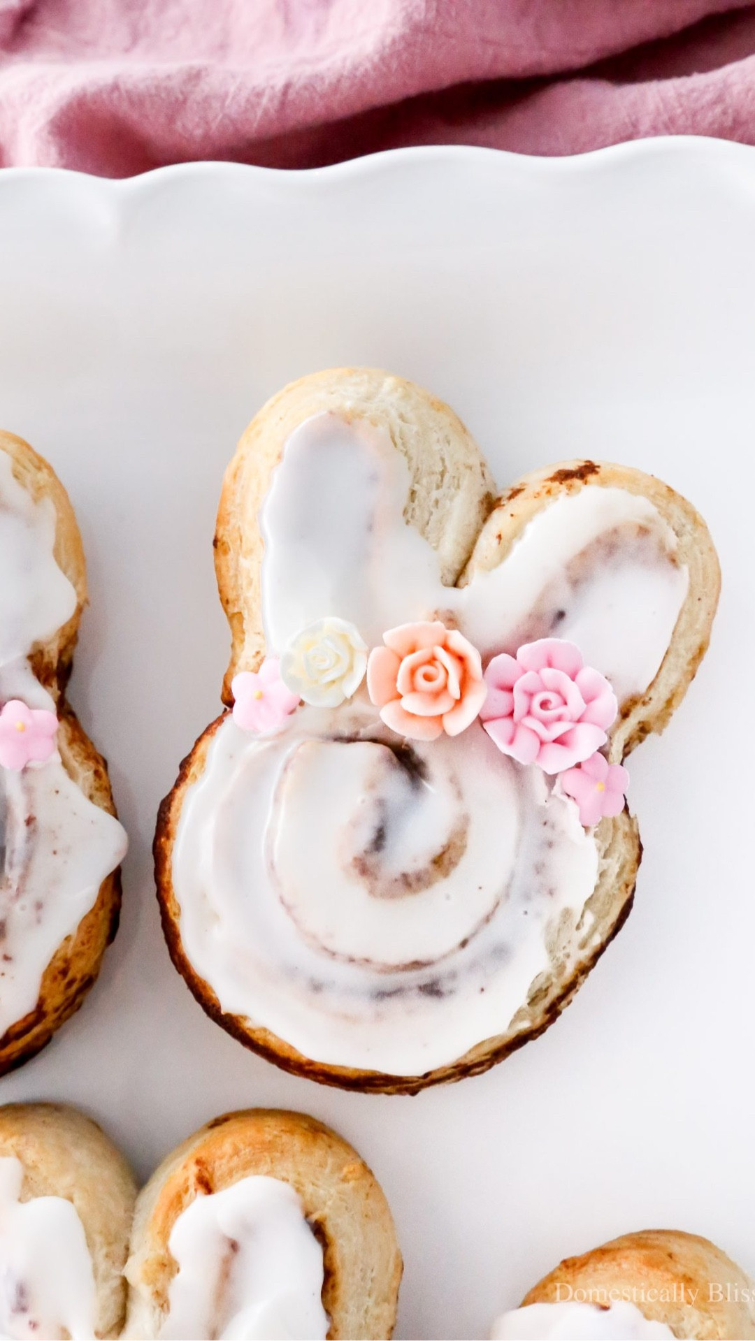 These Easter Bunny Cinnamon Rolls are an easy way to turn store-bought cinnamon rolls into a fun family spring & Easter tradition.

See details:
https://domesticallyblissful.com/easter-bunny-cinnamon-rolls/



#LTKSeasonal #LTKKids #LTKfoodie