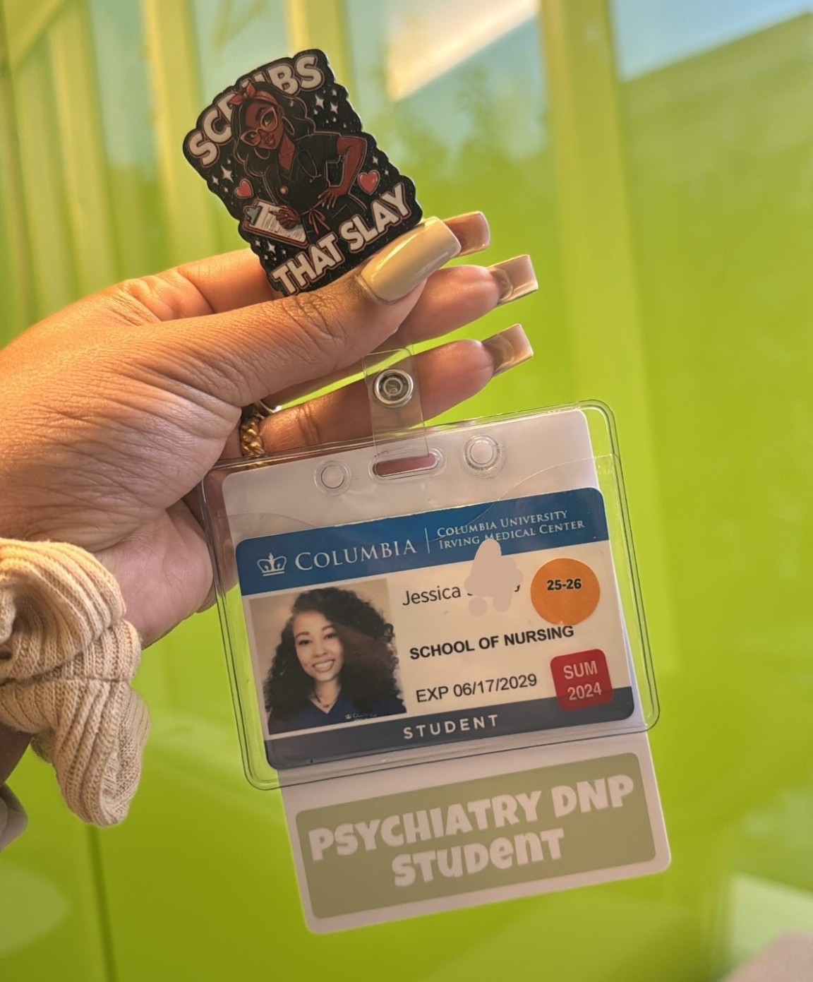 Custom Badge Reel 🩺

Size: Horizontal oversize 

#LTKFindsUnder50 #LTKSaleAlert #LTKStyleTip