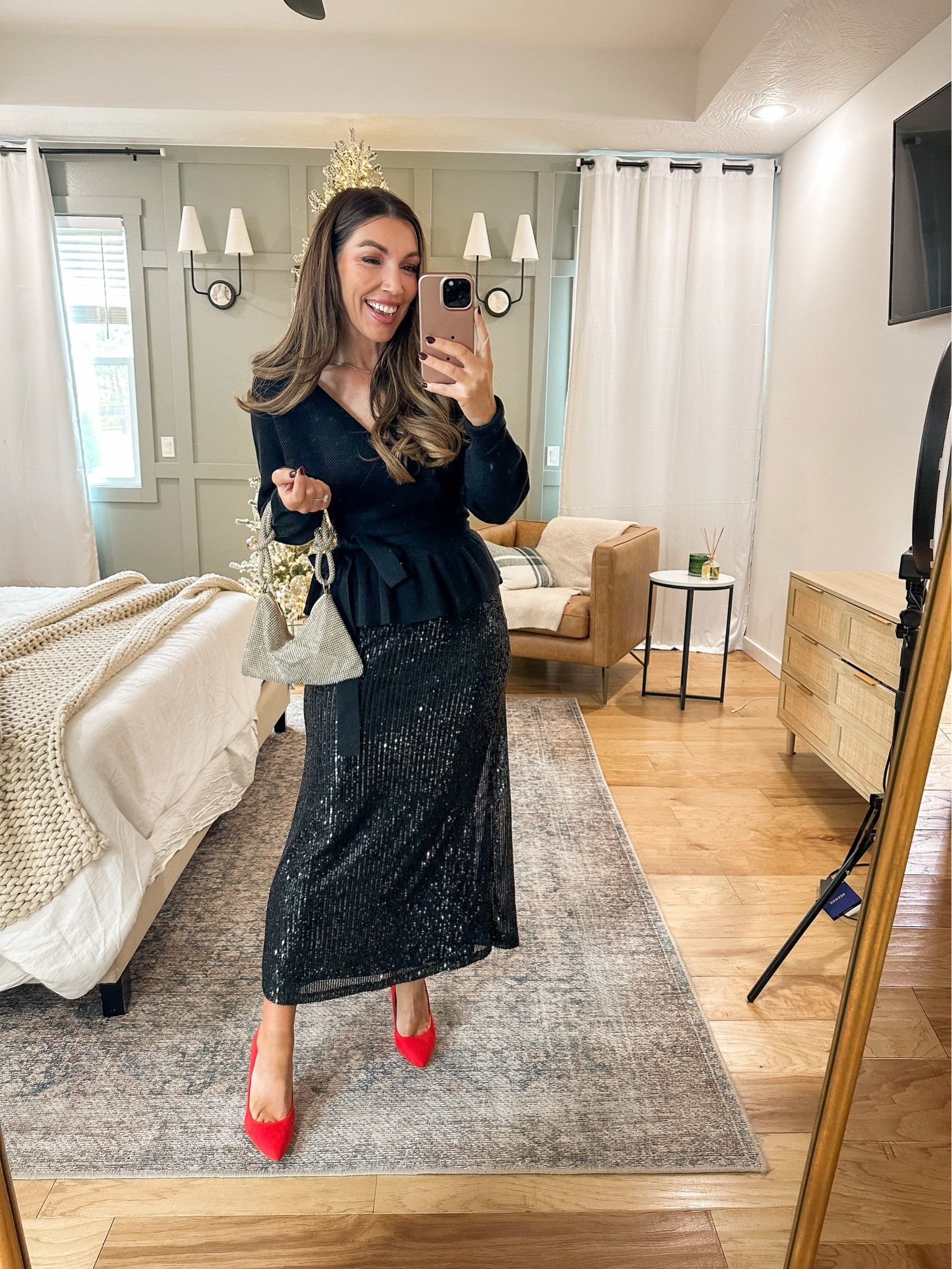 New Year’s Eve outfit inspo! New Year’s Eve, NYE outfit, sequin outfit.

#LTKSeasonal #LTKStyleTip #LTKFindsUnder50