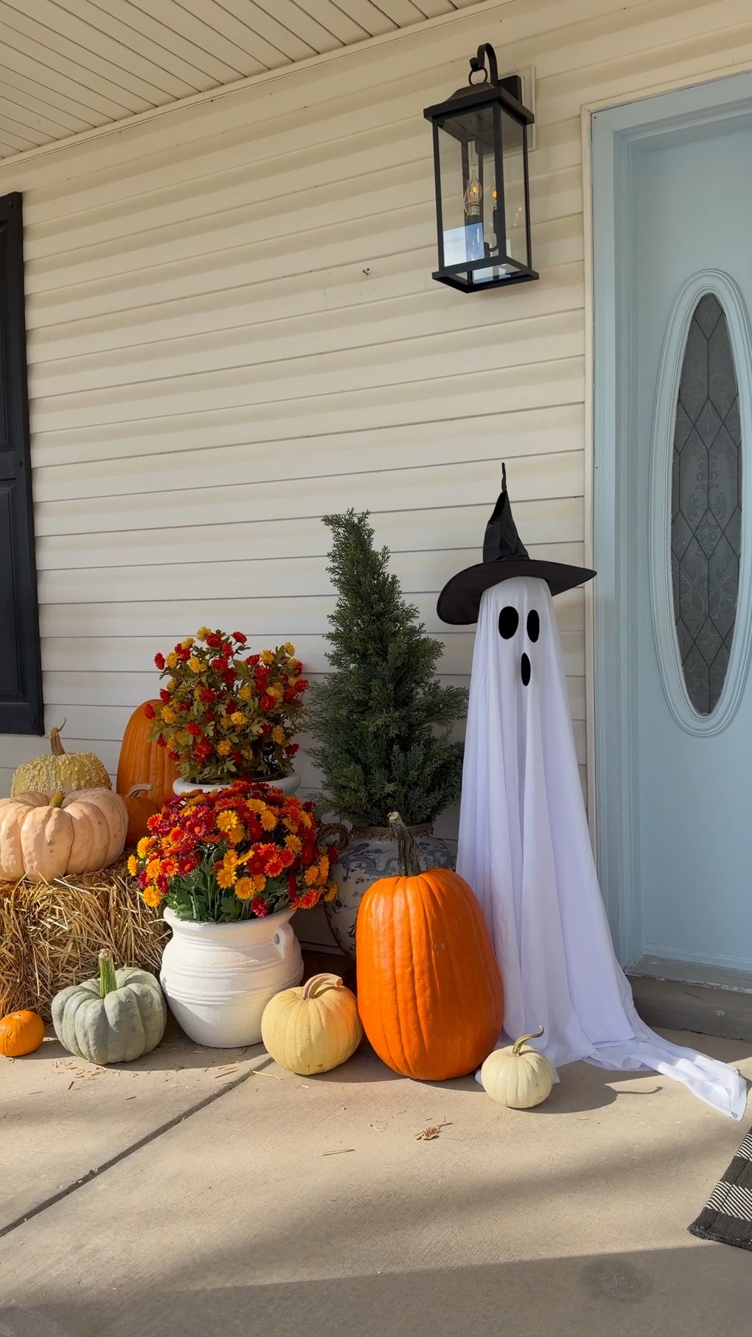 Affordable Porch Ghosts for Halloween from Walmart