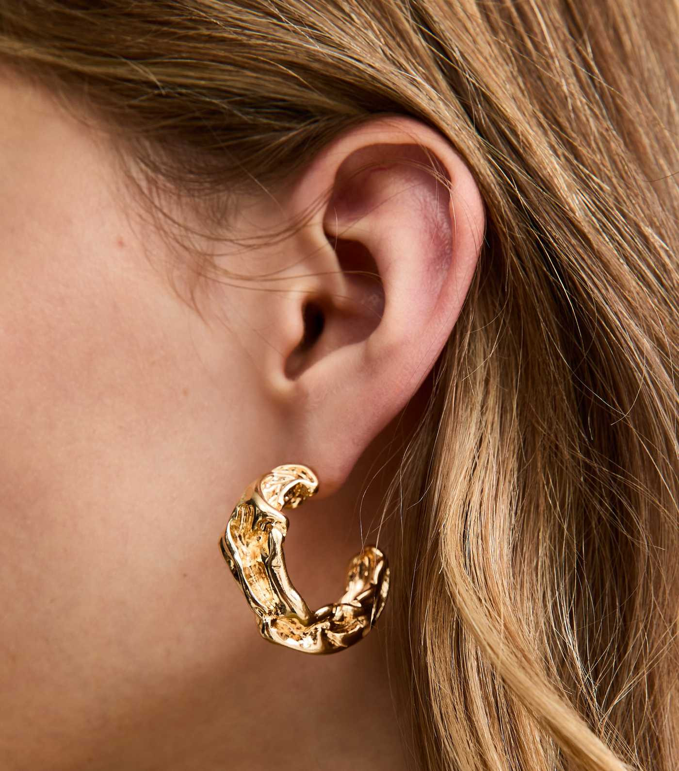 Gold Tone Chunky Beaten Hoop Earrings | New Look | New Look (UK)