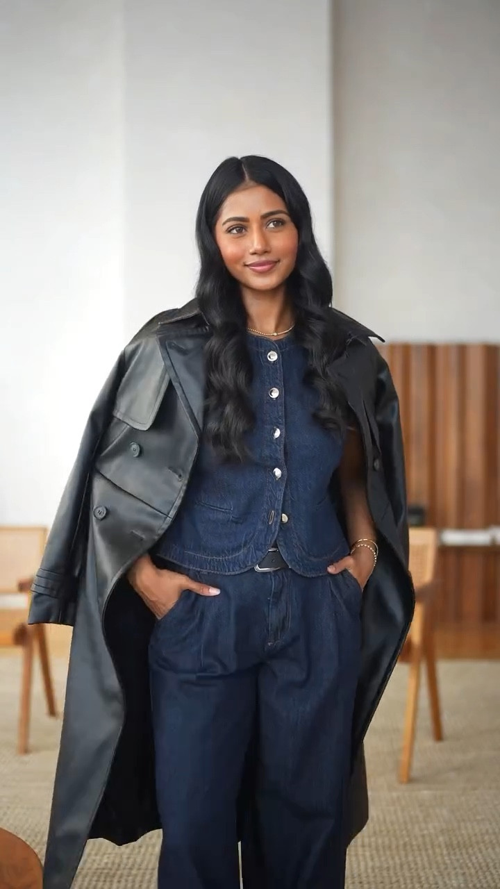 get dressed with me ⁣🪻⁣
⁣

⁣⁣
⁣⁣
⁣⁣
⁣⁣
#outfitideas #winteroutfits #outfitinspo #winter #fashion #coldoutfits #matchingset #trenchcoat #leathertrench #toronto #contentcreator #outfitideas #outfit #outfits #gdwm #getdressedwithme #aesthetic