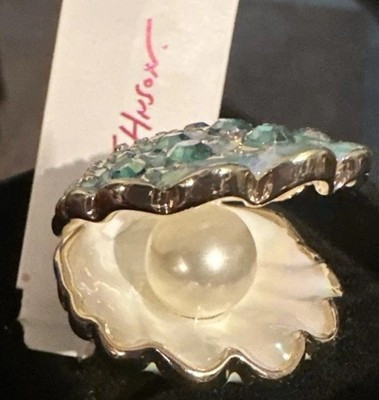 NWT Betsey Johnson Ring Clam Shell Stretch Crystal Pearl Iridescent Scalloped | eBay US