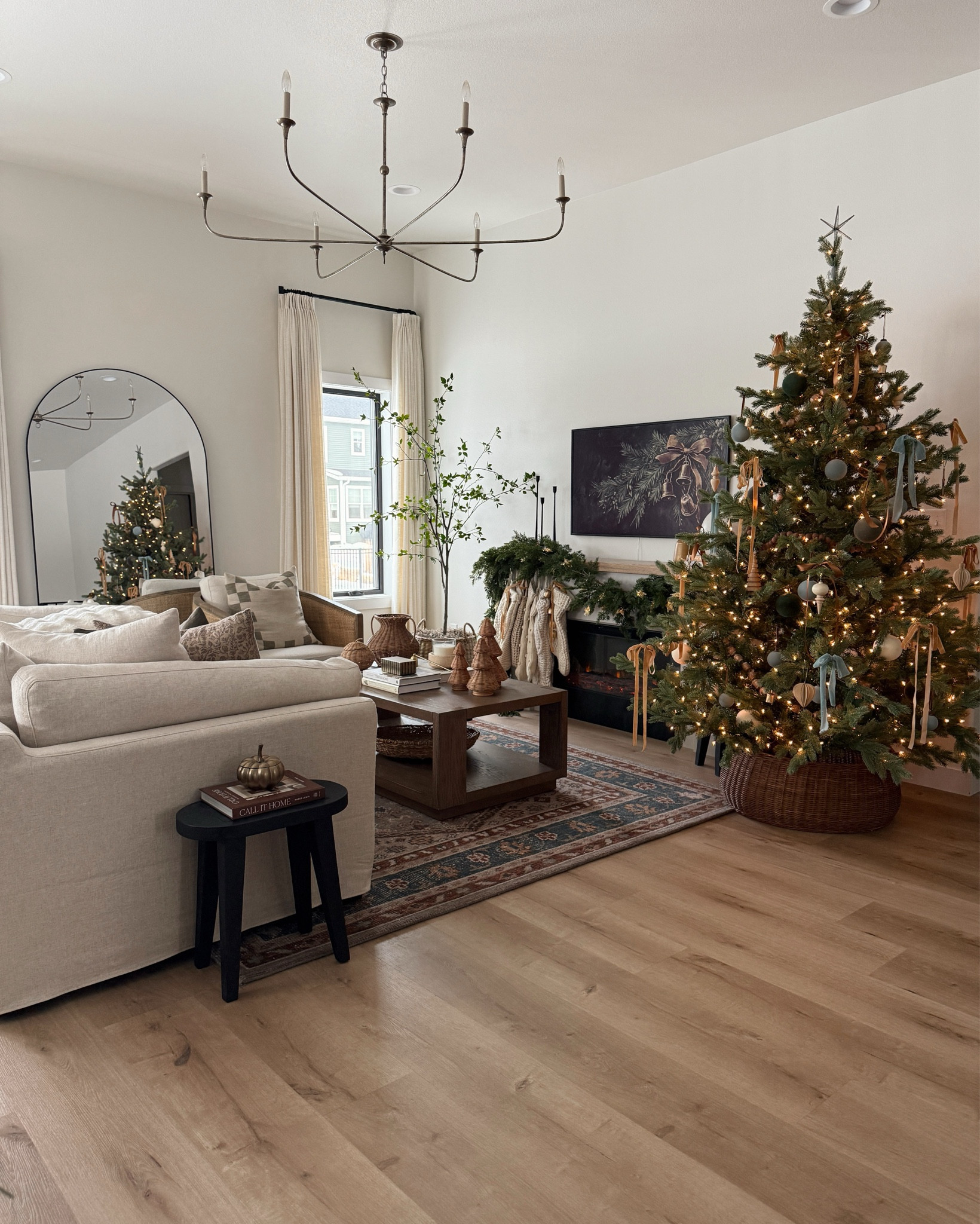 Our holiday living room ✨🌲

#LTKSeasonal #LTKHome #LTKHoliday
