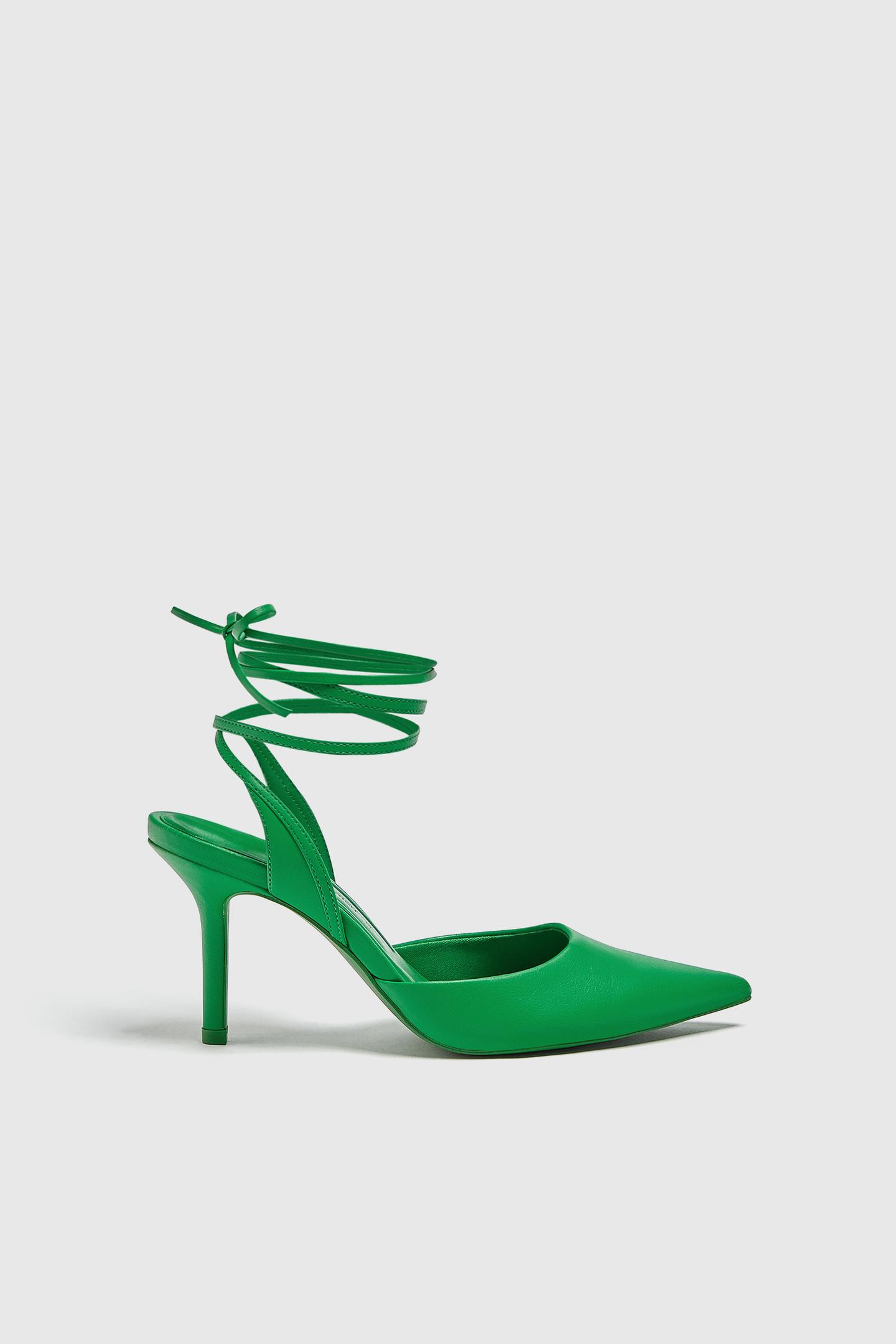 Escarpins ouverts à l’arrière | PULL and BEAR FR