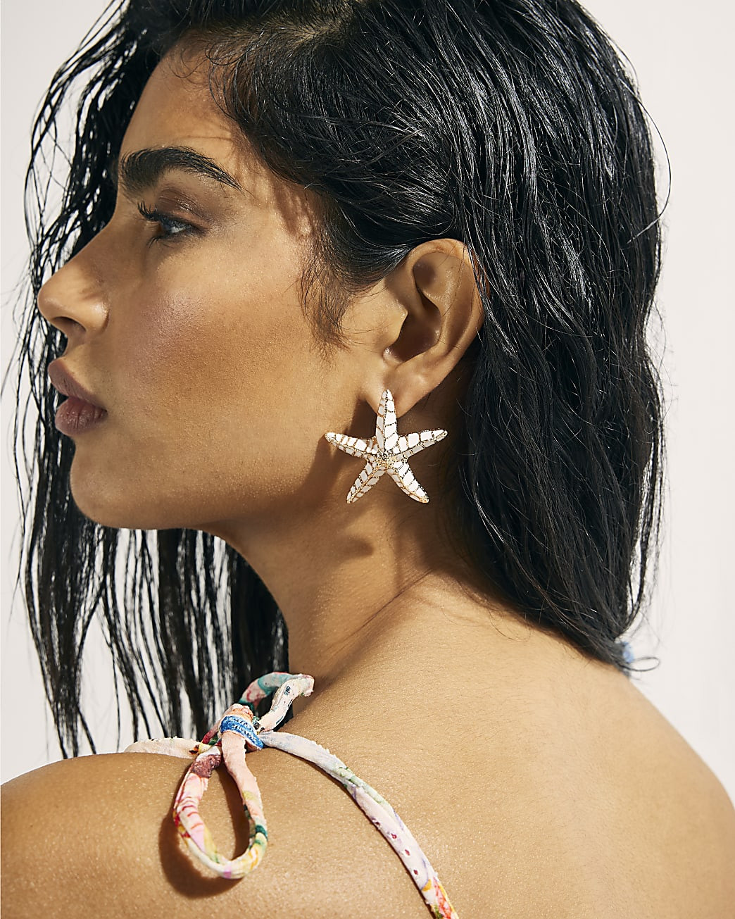 White Large Enamel Starfish Stud Earrings | River Island UK & IE