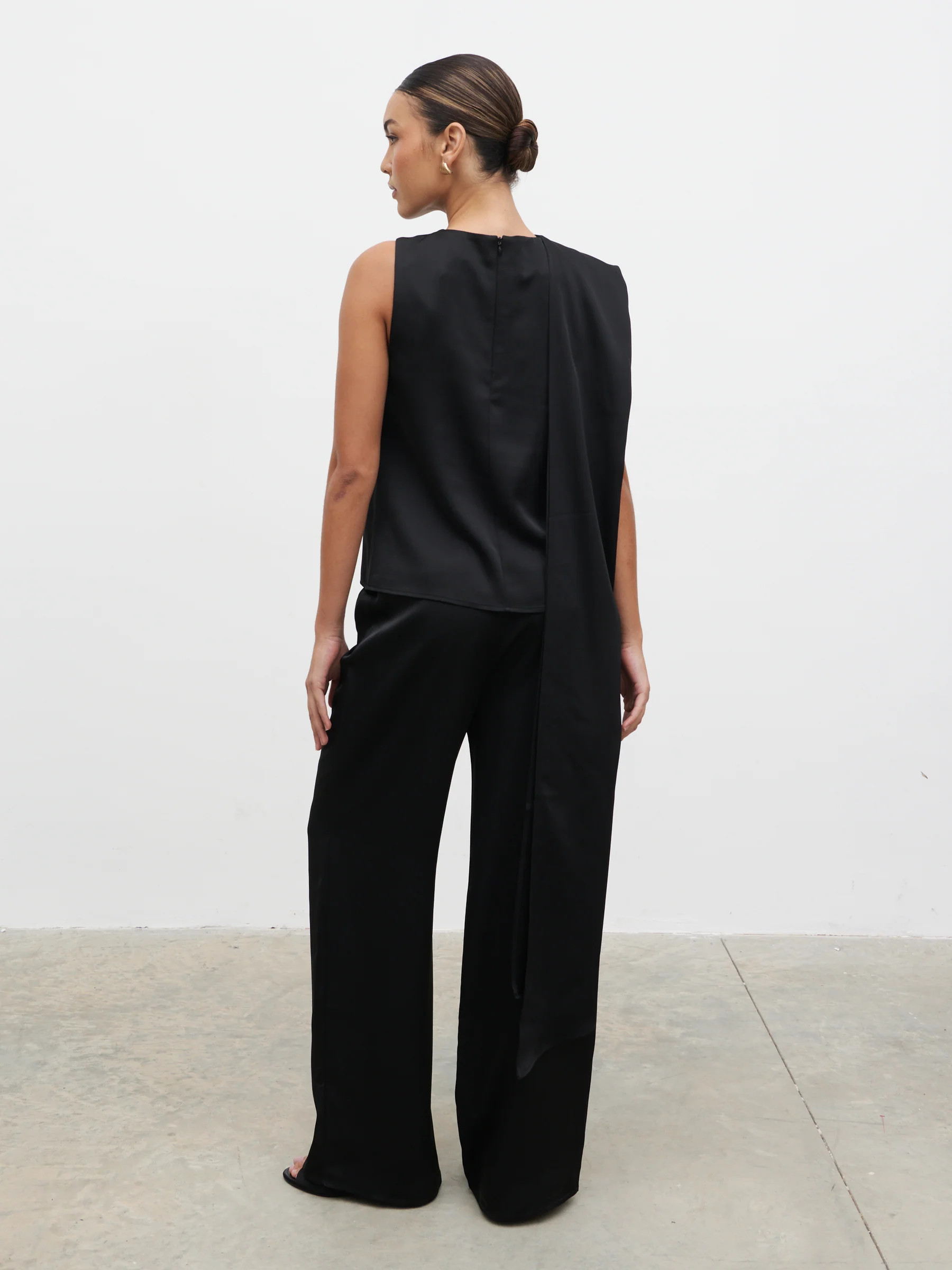 Breya Scarf Satin Top - Black | Pretty Lavish (UK)