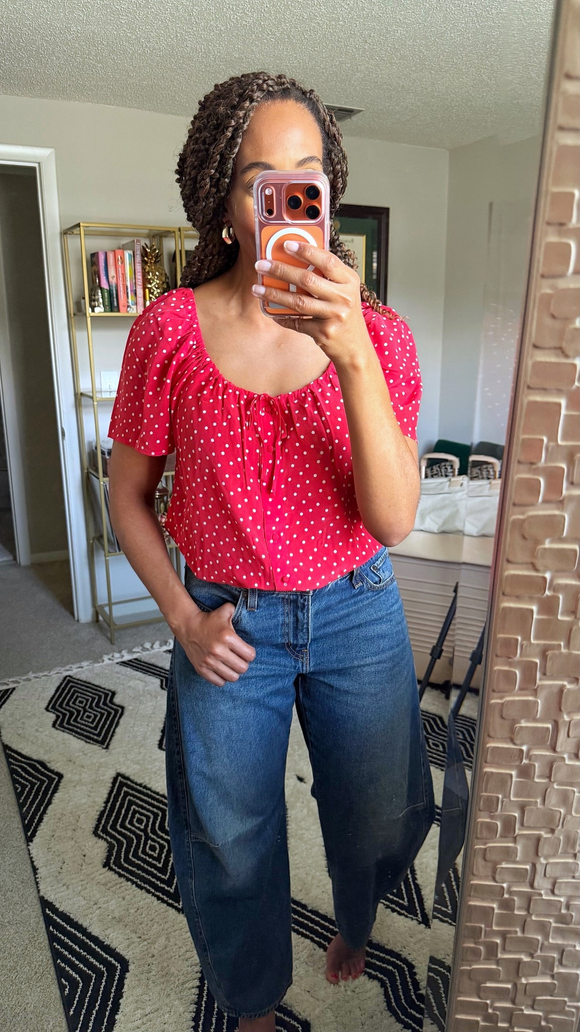 Sézane Spring 2026 (Try-On)

Sharing a handful of favorites that caught my eye right away. 

• Vikaly Blouse (size 6)
• Levi’s Dad Barrel Jeans (size 28)

French fashion, fashion for women over 40, work outfit idea, workwear, fall fashion, fall outfit idea, fall style, timeless classic outfits, timeless classic style, classic fashion, Sezane Fashion, French fashion, Sezane Finds, winter fashion looks

#LTKWorkwear #LTKSeasonal #LTKTravel #LTKgrwm #LTKMidsize #LTKOver40 #LTKootd #LTKdayinmylife #LTKPetite